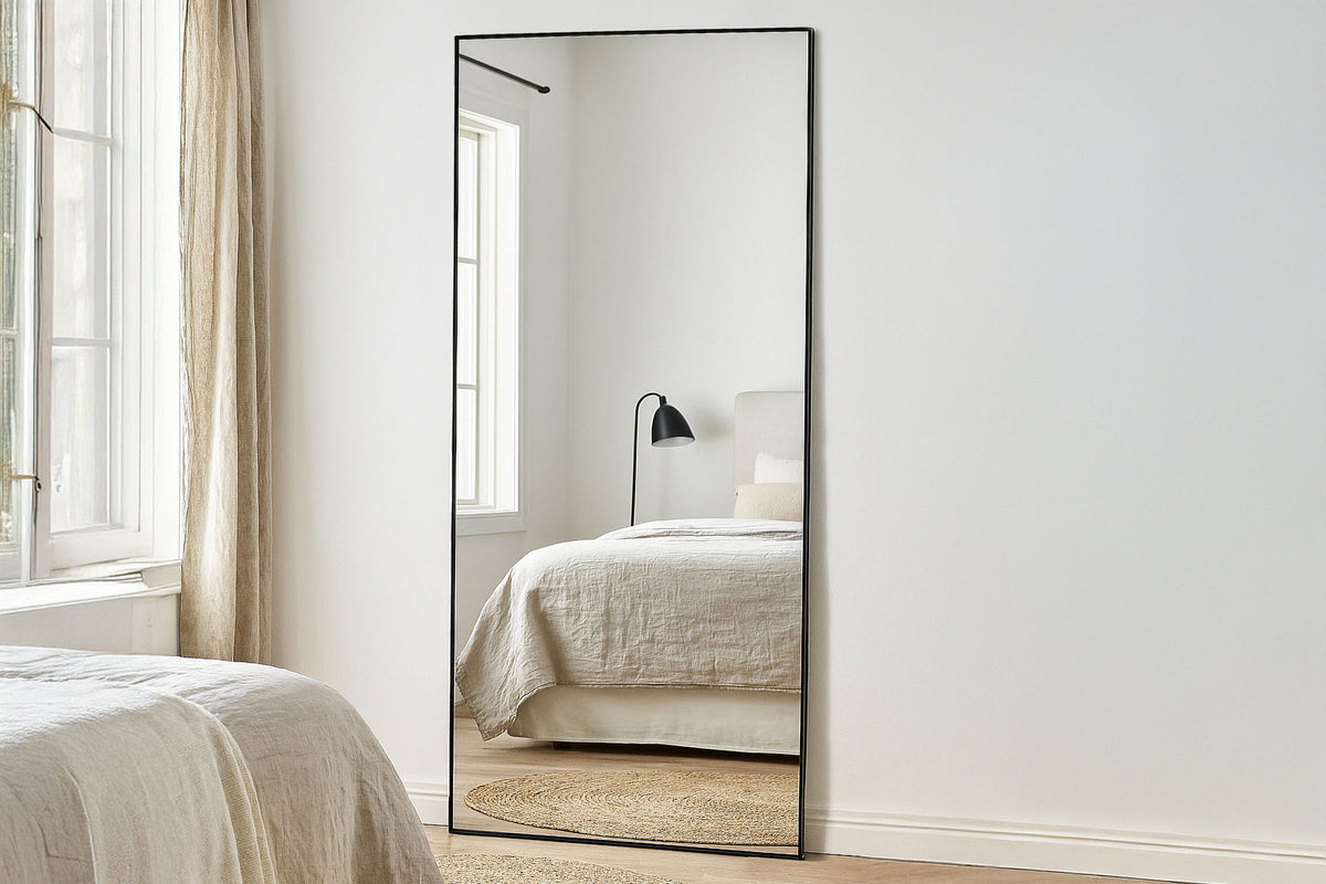Dalton Grosser Spiegel in Klar präsentiert im Onlineshop von KAQTU Design AG. Spiegel ist von Venture Home