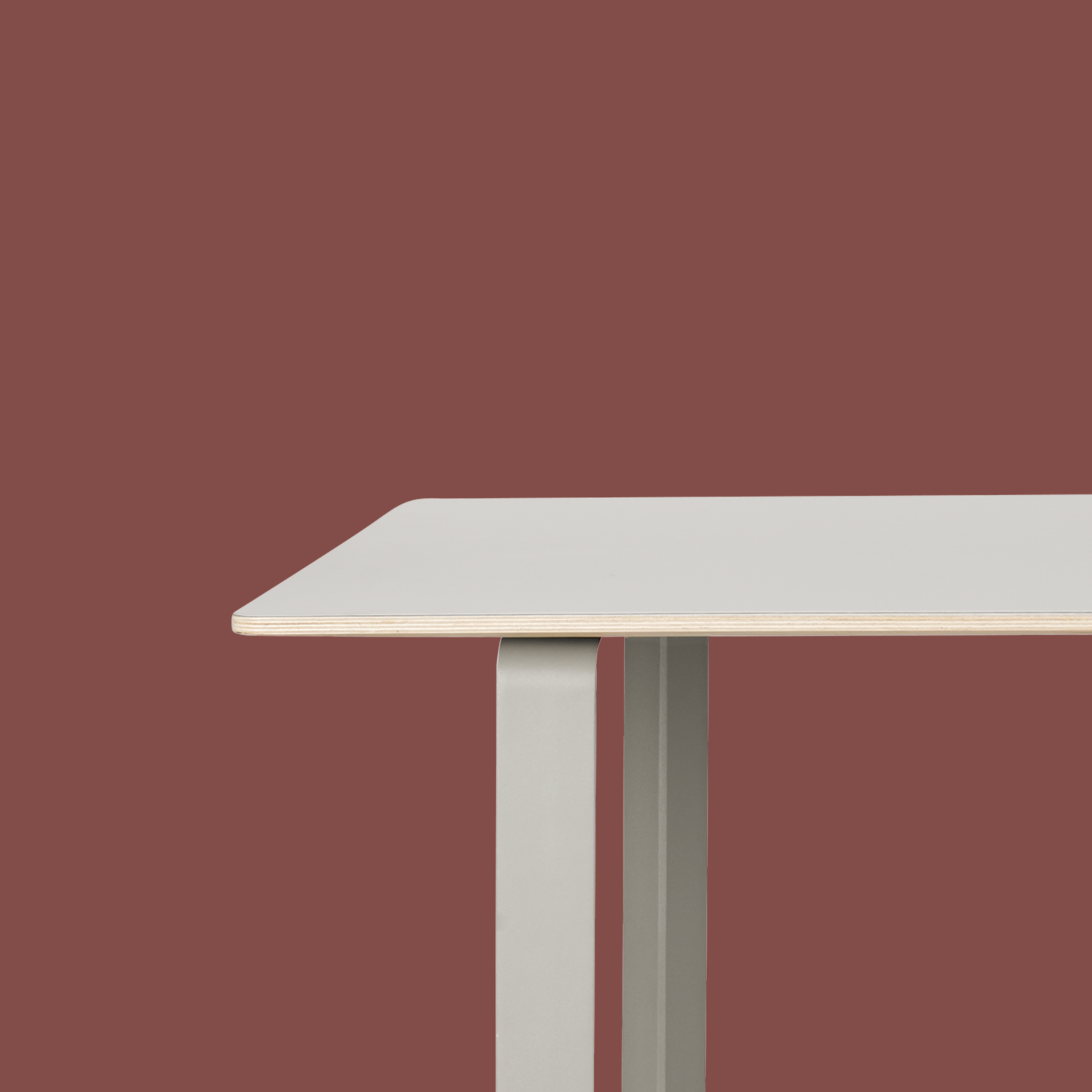 70/70 Tisch 255 cm in Grau / Grau präsentiert im Onlineshop von KAQTU Design AG. Esstisch ist von Muuto