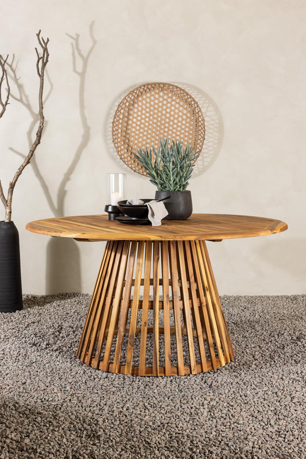 Tucumán Gartentisch rund in Natur präsentiert im Onlineshop von KAQTU Design AG. Gartentisch ist von Venture Home
