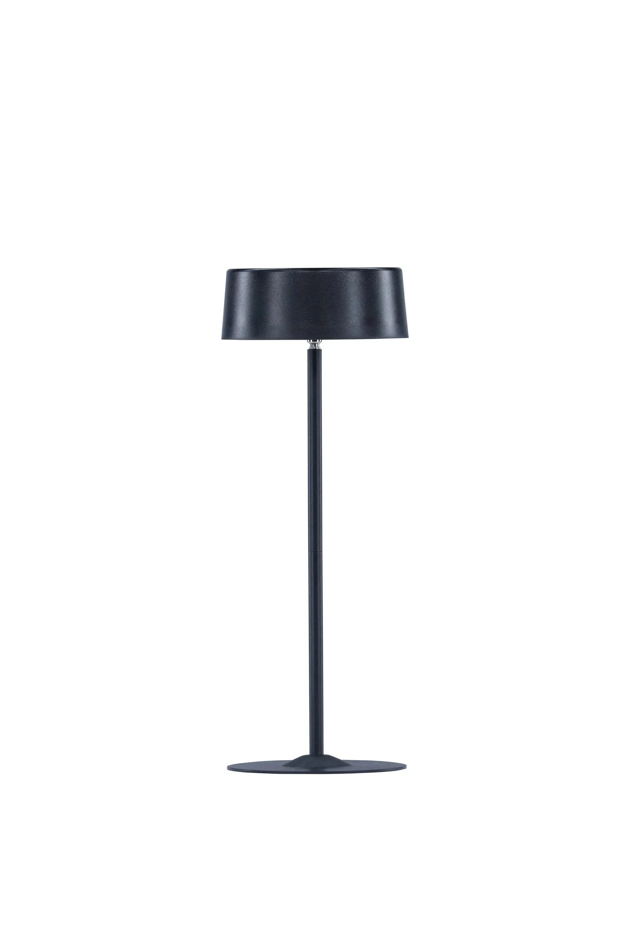Tern Tischleuchte: Modernes Design trifft auf funktionale Beleuchtung.