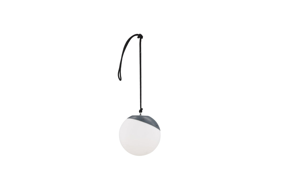 Doris Pendelleuchte in Schwarz-Weiss präsentiert im Onlineshop von KAQTU Design AG. Pendelleuchte ist von Venture Home