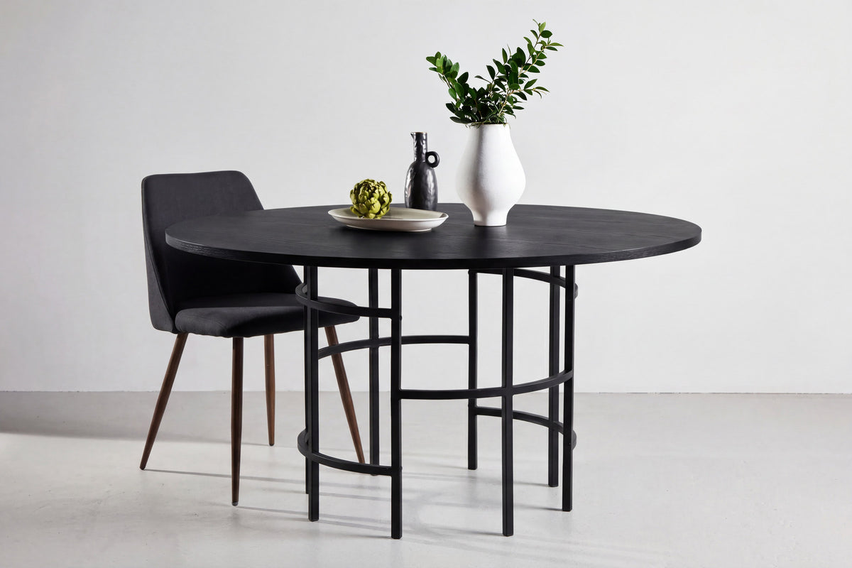 Copenhagen Round Esstisch in Schwarz präsentiert im Onlineshop von KAQTU Design AG. Esstisch ist von Venture Home