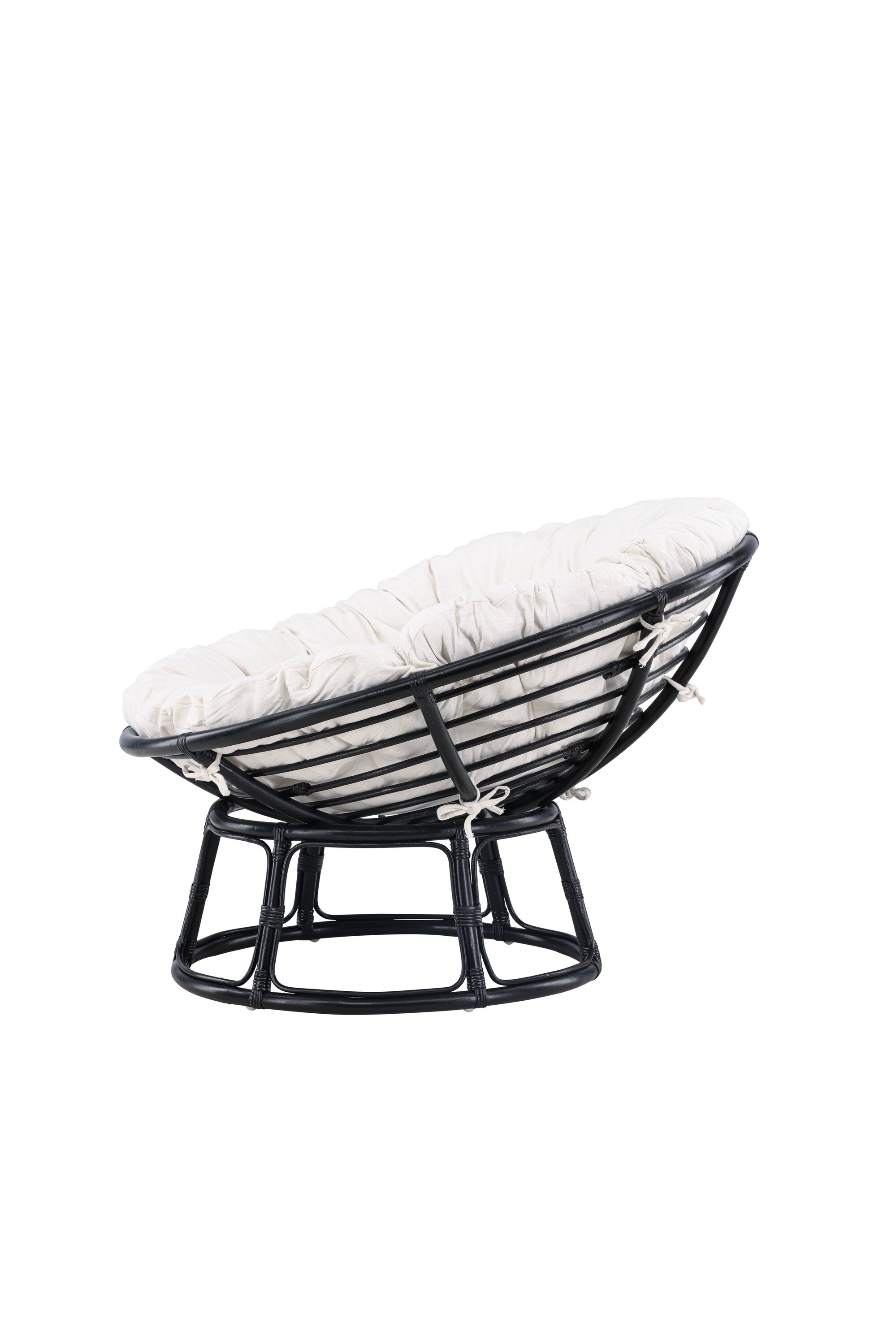 Entdecken Sie den Bonnie Loungesessel von Venture Home: Hochwertiges Rattan, elegantes Design und optimaler Komfort für entspannte Stunden im Freien.