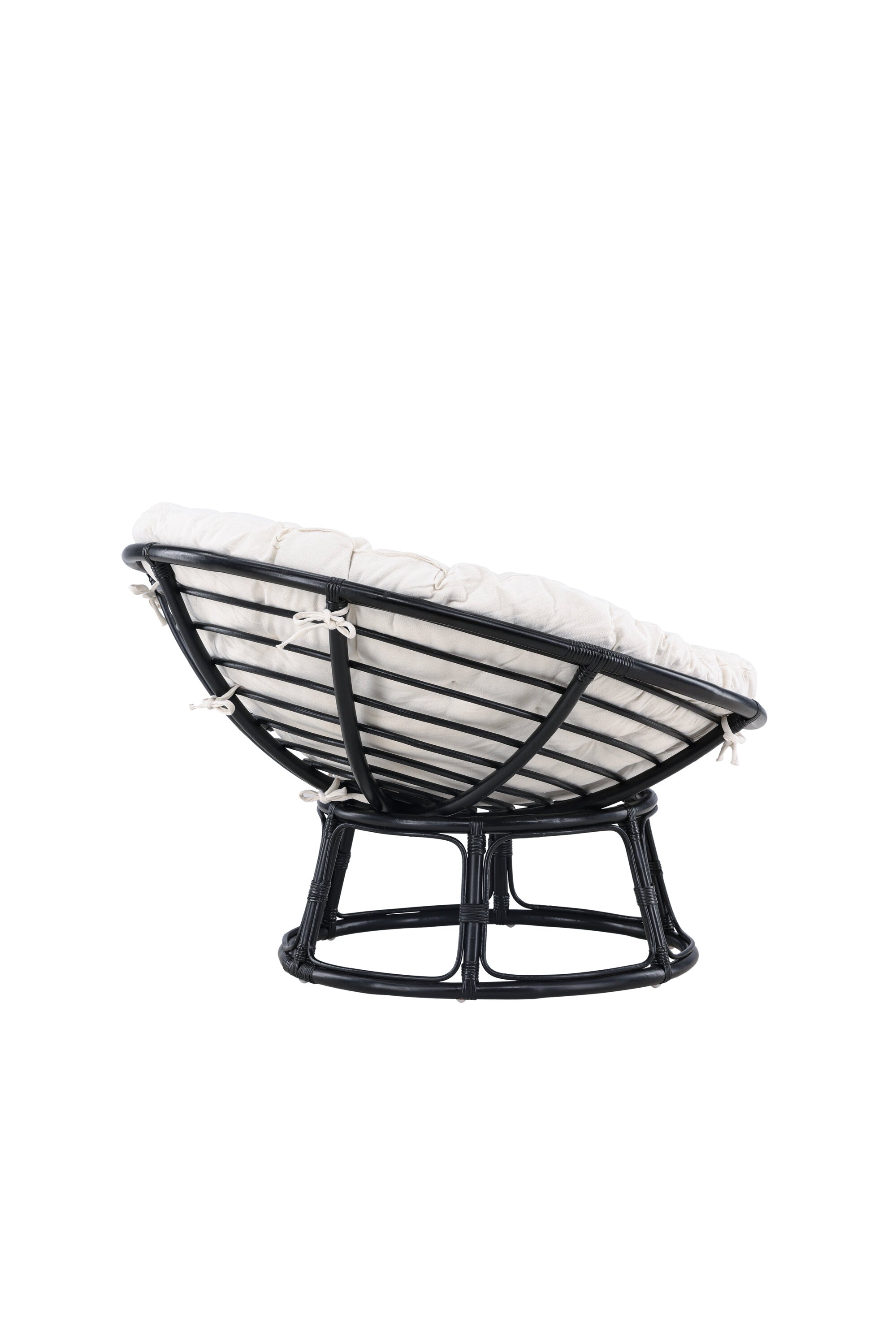 Erleben Sie den Bonnie Loungesessel von Venture Home: Hochwertiges Rattan, modernes Design und bequeme Kissen für stilvolle Entspannung im Freien.