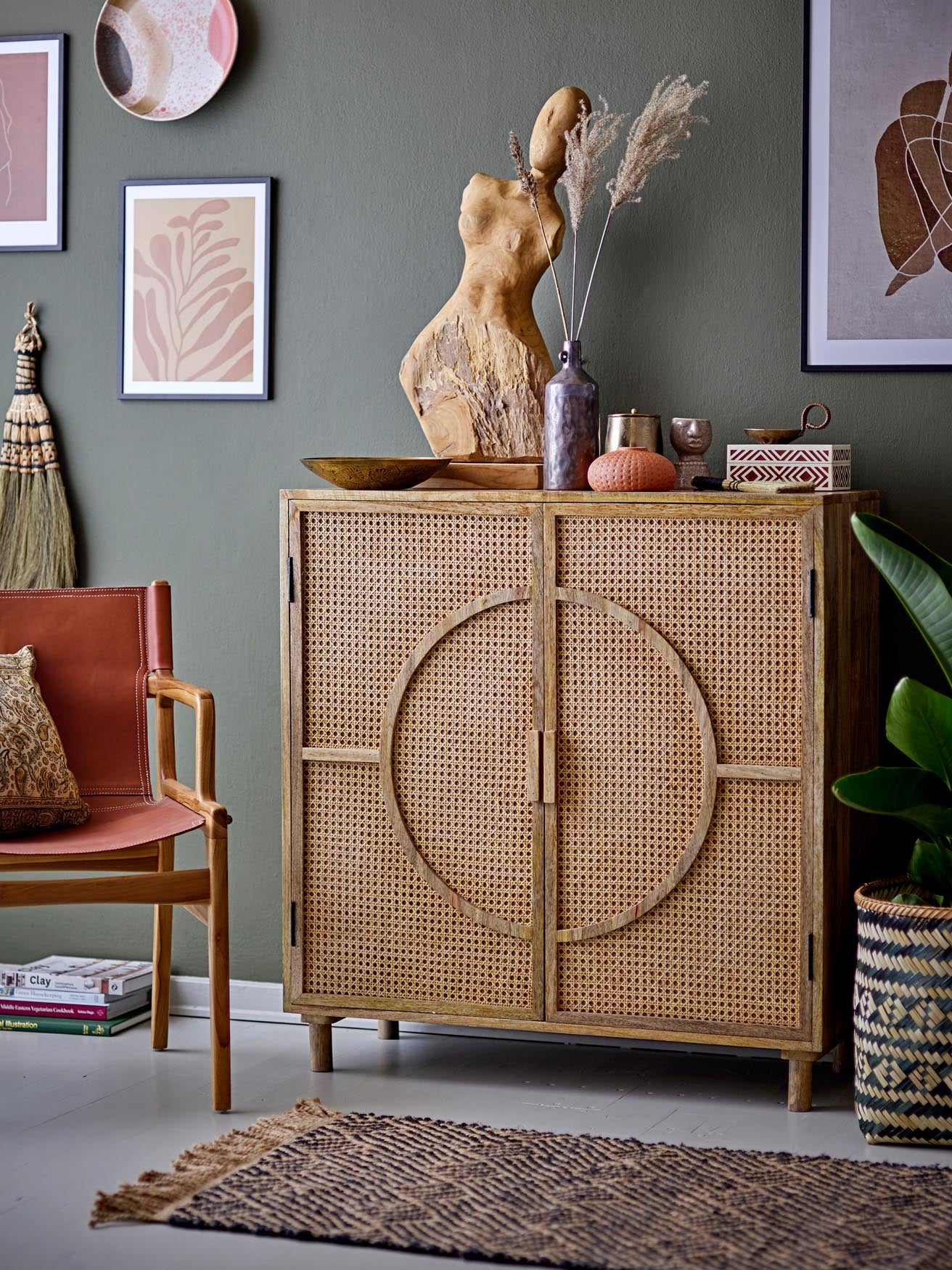 Lenoa decoration, nature, teak