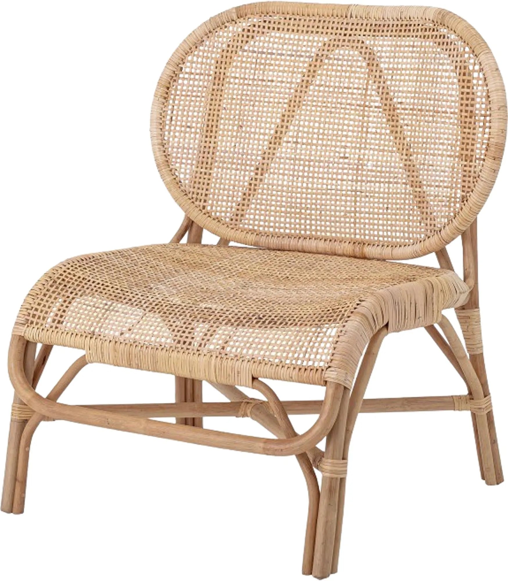 Der Rosen Loungesessel von Bloomingville: Eleganz und Komfort aus natürlichem Rattan, perfekt für stilvolle Entspannung in jedem Raum.