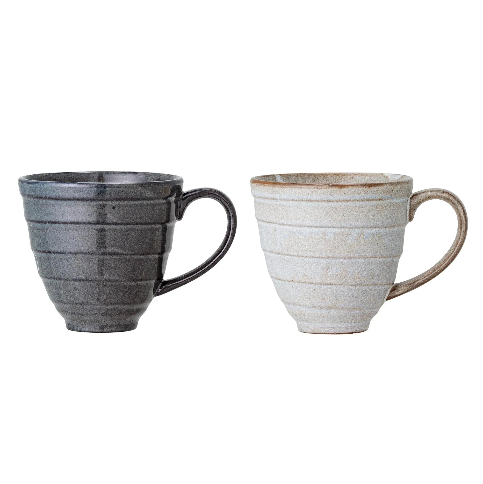 Elegante Masami Tasse aus Steingut, inspiriert von orientalischen Motiven, ideal für Tee- und Kaffeegenuss.