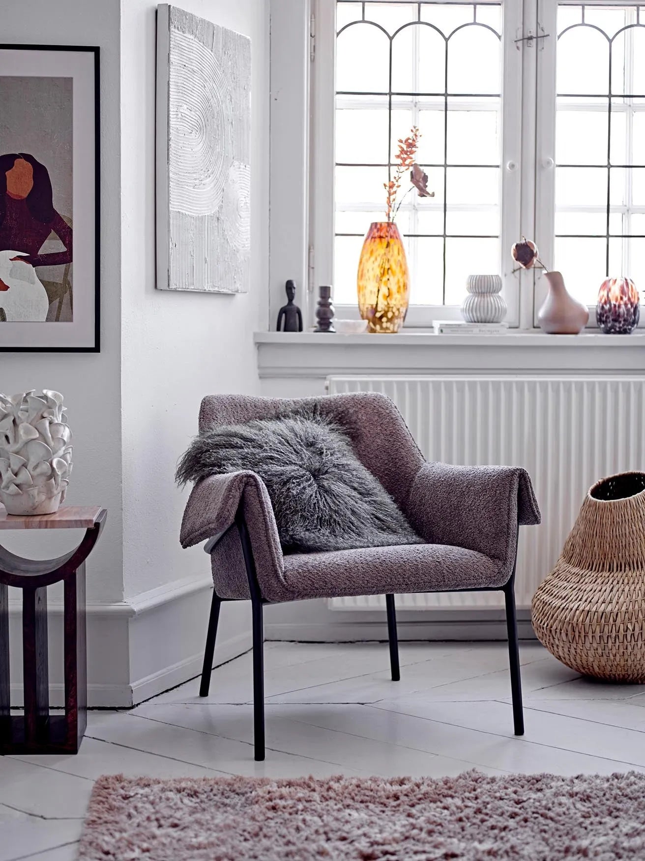 Der Levis Korb von Bloomingville: Ein stilvoller, handgefertigter Aufbewahrungskorb aus Gebang Palm mit stabilen Eisenakzenten.