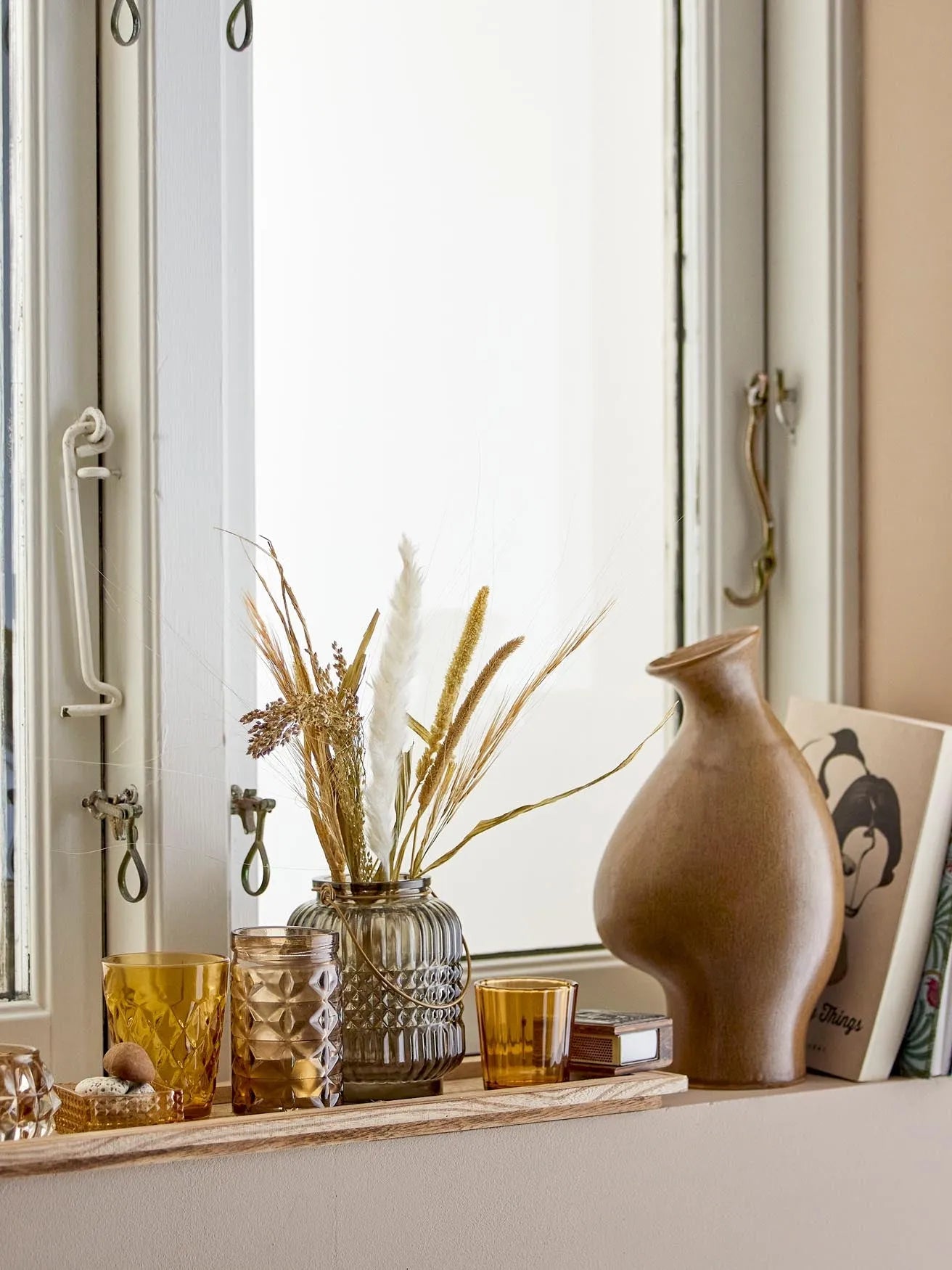 Celin Vase Braun: Stilvolle Steingut-Kunst von Bloomingville.