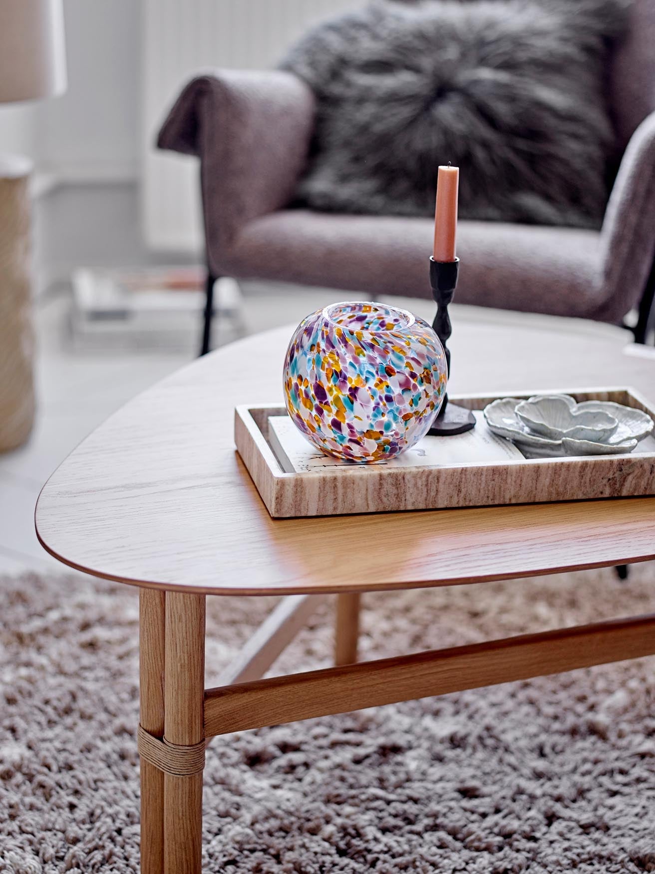Vidia Teelichthalter: Elegantes, orangefarbenes Glas von Bloomingville.