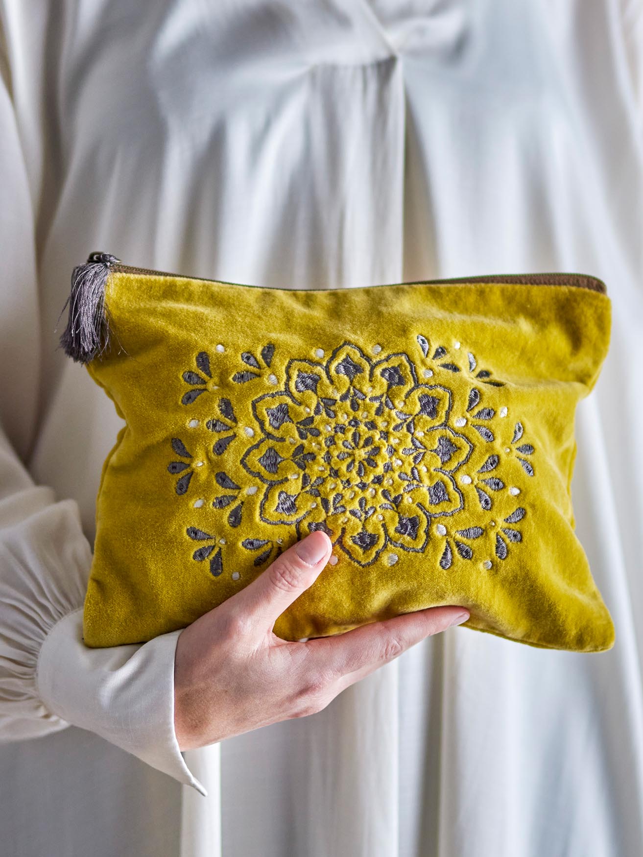 Stefania Kosmetiktasche, Gelb, Baumwolle in Yellow präsentiert im Onlineshop von KAQTU Design AG. Tasche ist von Bloomingville