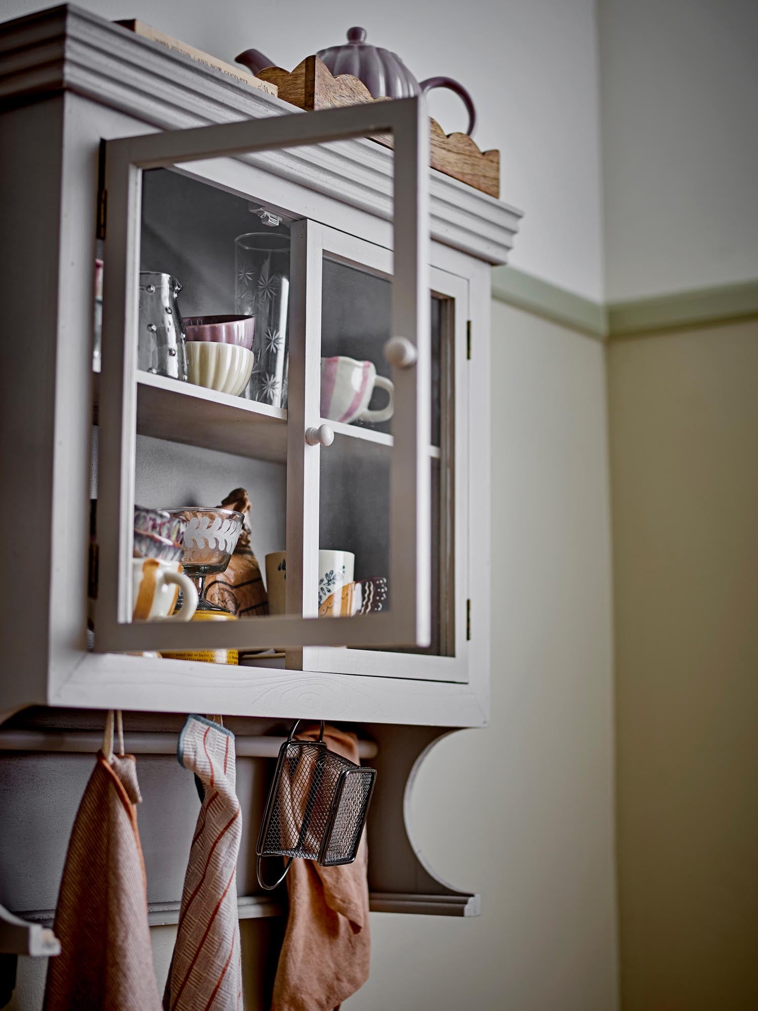 Cabinet PilU, gris, bois de sapin