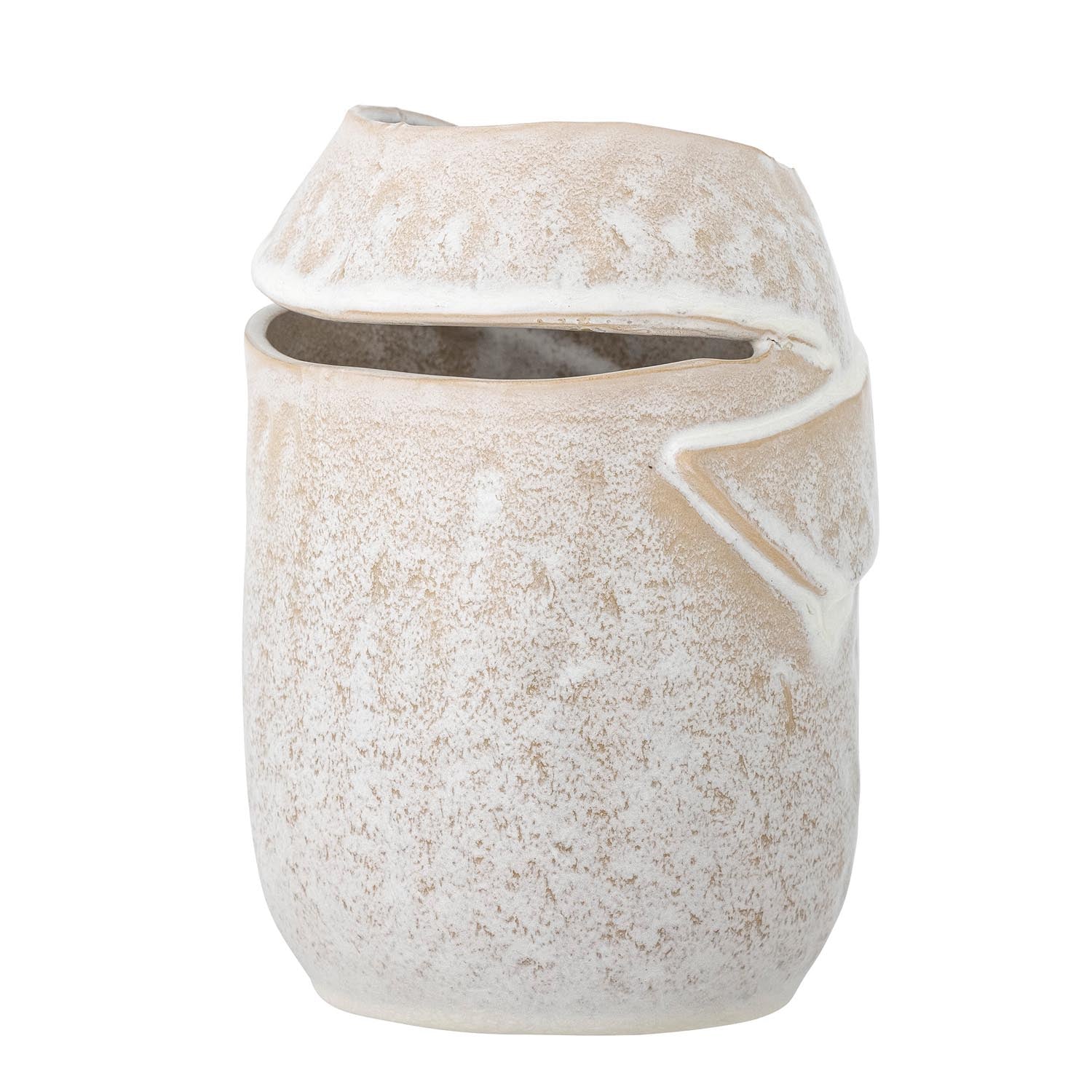 Die Abeera Vase von Bloomingville, gefertigt aus Steingut in natürlichen Tönen, besticht durch ihr stilvolles und hochwertiges Design.
