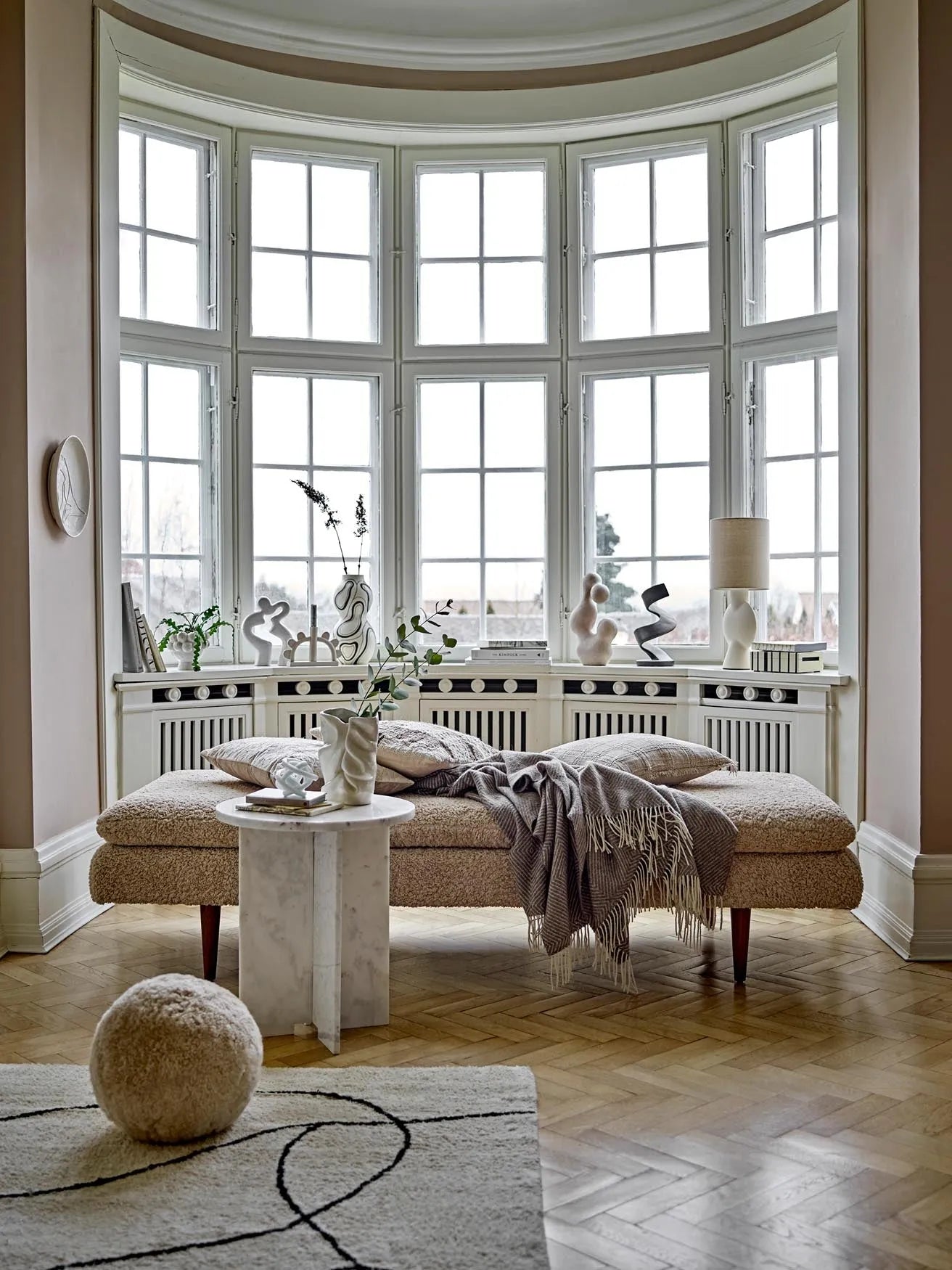 Viga Teppich, Weiß: Stilvoller Baumwollteppich von Bloomingville.