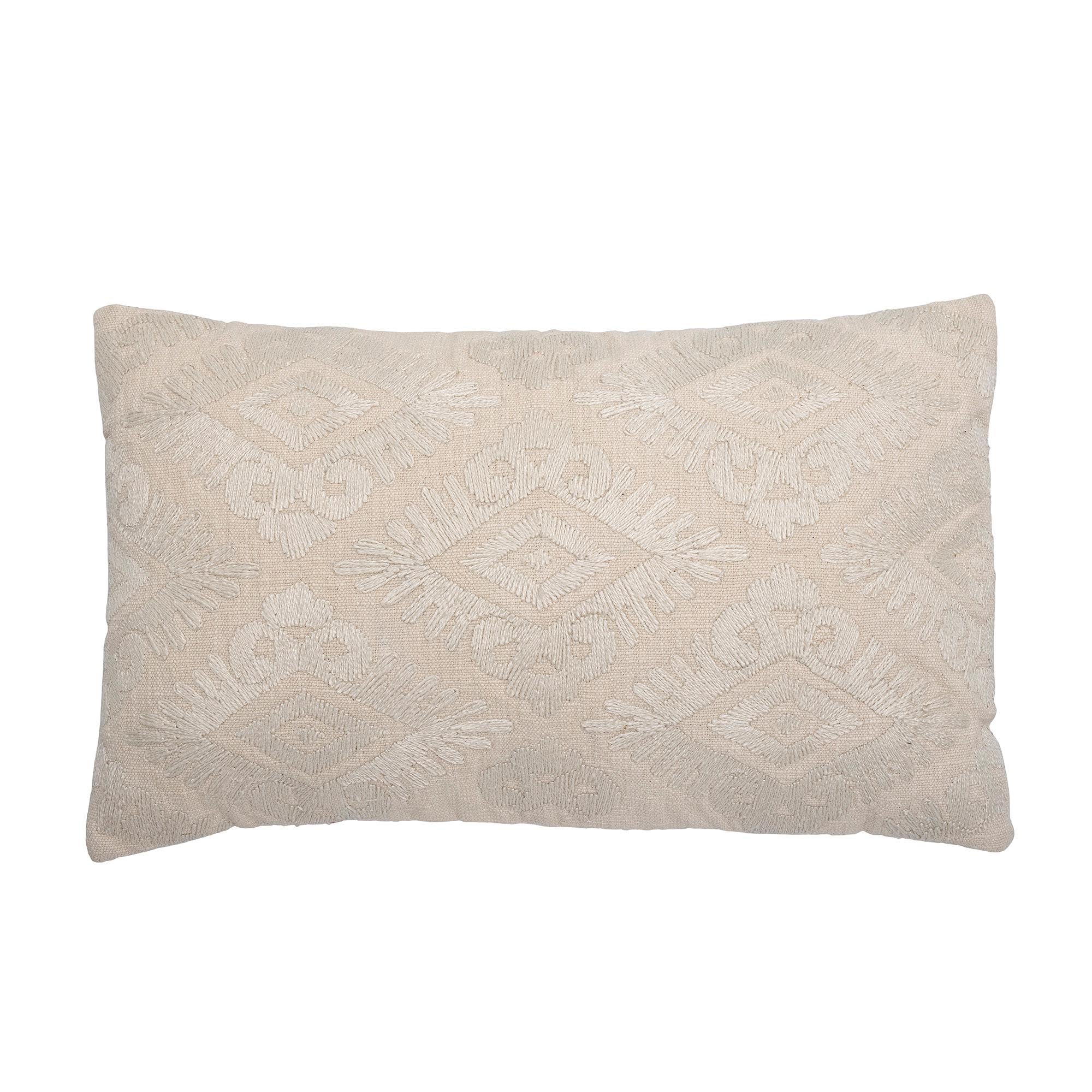 Elegantes Venice Kissen aus 100% Baumwolle, weiss mit Stickmuster, bietet Komfort und Stil für Sofa, Bett oder Sessel.