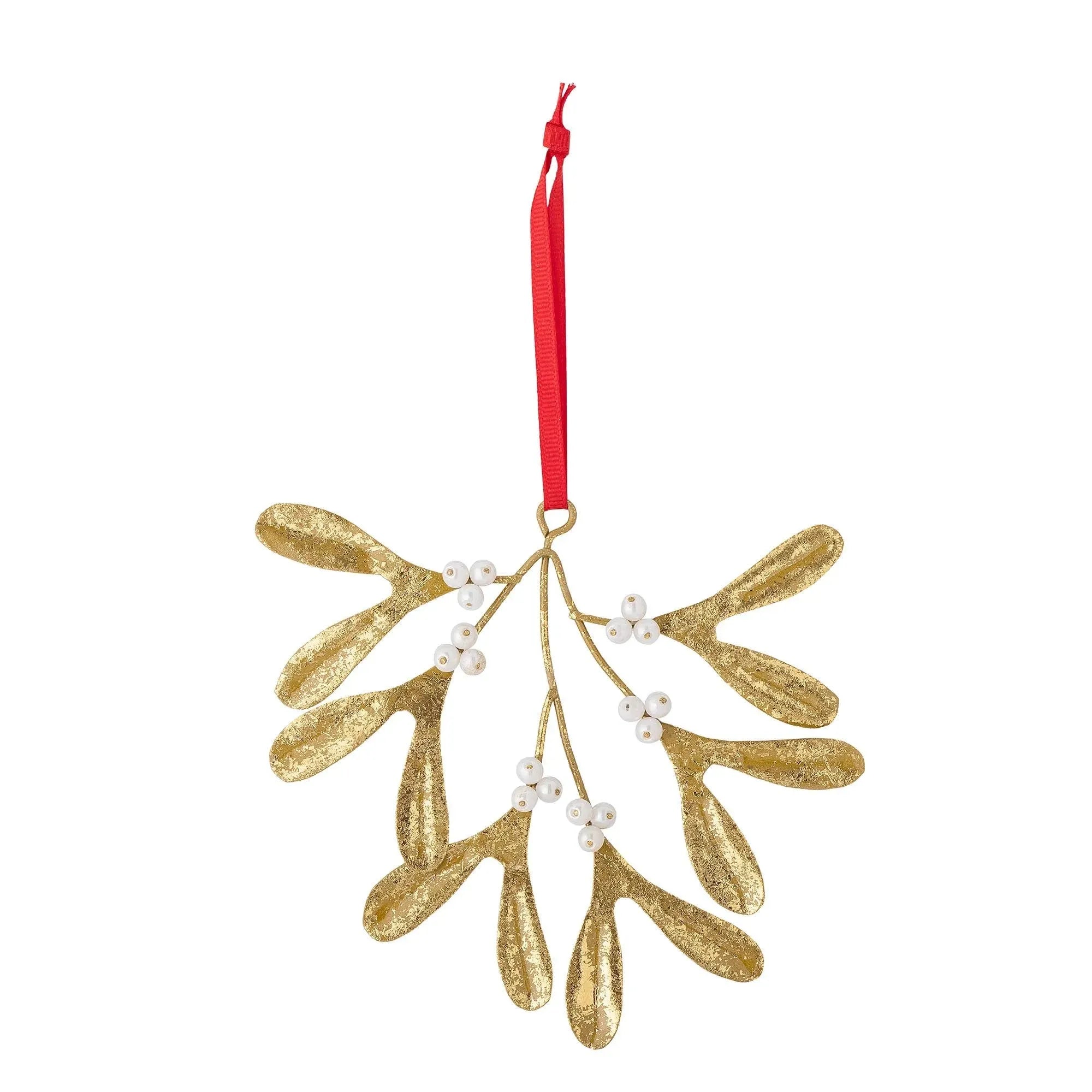 Elegantes Mistelzweig-Ornament aus goldfarbenem Eisen mit weißen Perlen. Festlicher Blickfang von Bloomingville.