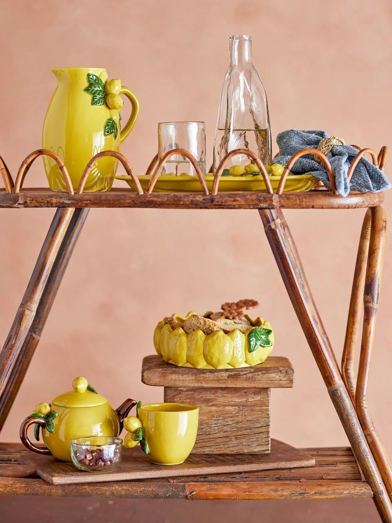 Elegante gelbe Limone Servierplatte aus Steingut von Creative Collection.