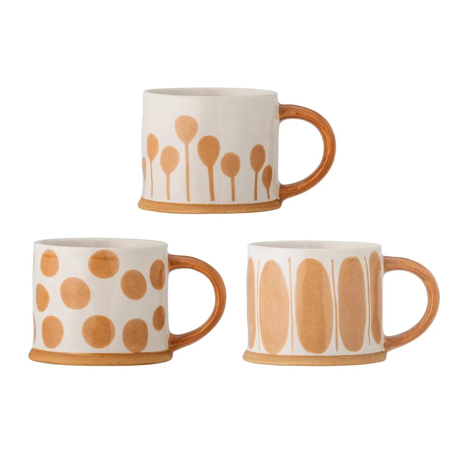 Linora Becher: Hochwertiges Steingut, warmes Braun, rustikales Design, spülmaschinenfest, mikrowellengeeignet, stilvoll und langlebig.