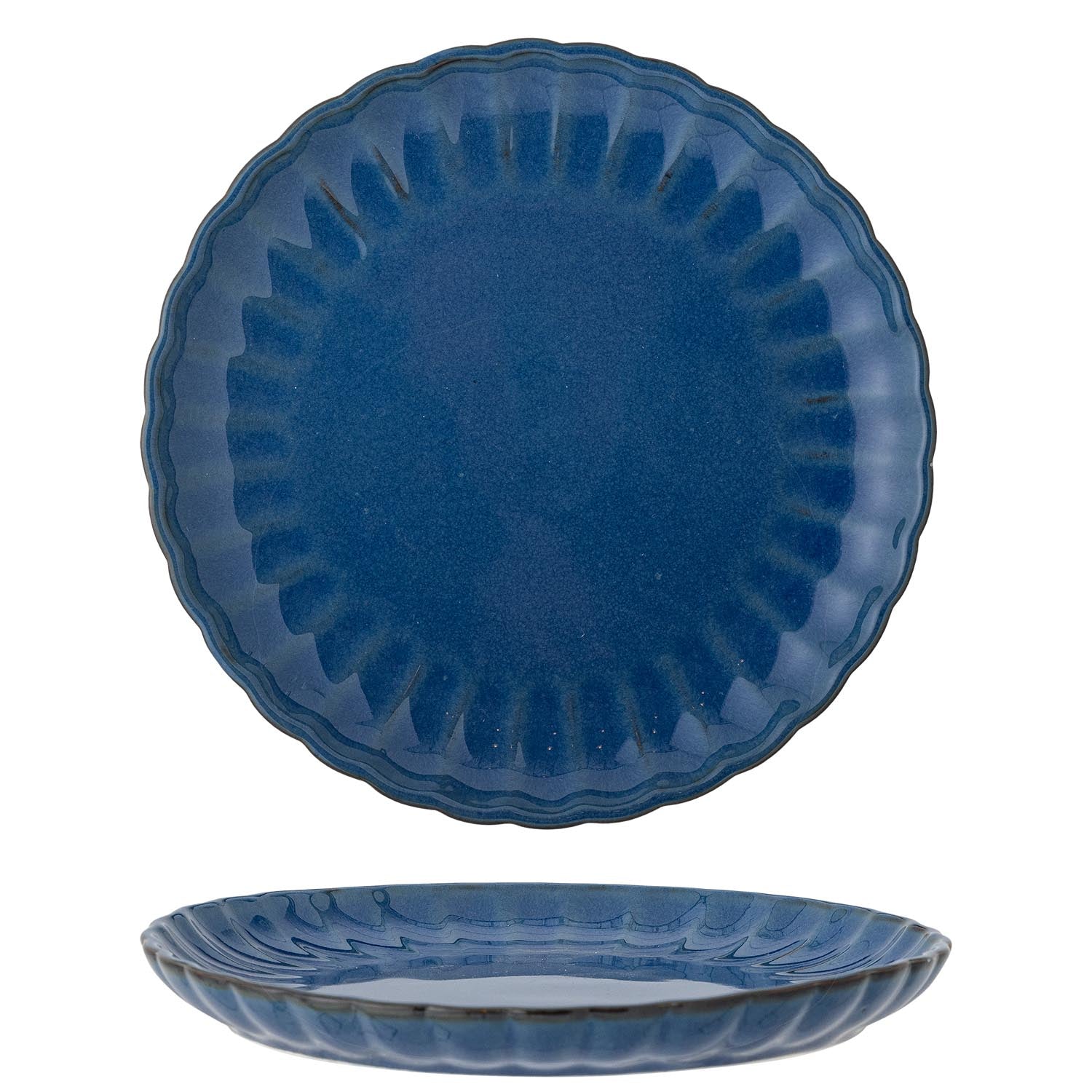 Latina Teller, Blau, Steingut in Blau präsentiert im Onlineshop von KAQTU Design AG. Teller ist von Bloomingville