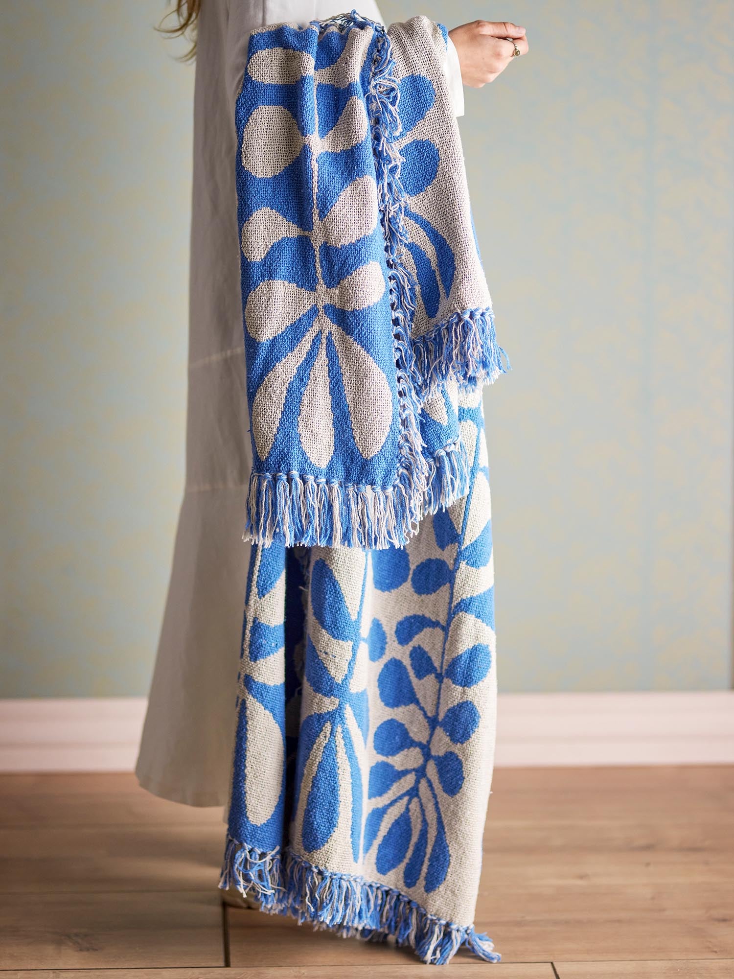 Nevine Decke, Blue, Recycelte Baumwolle