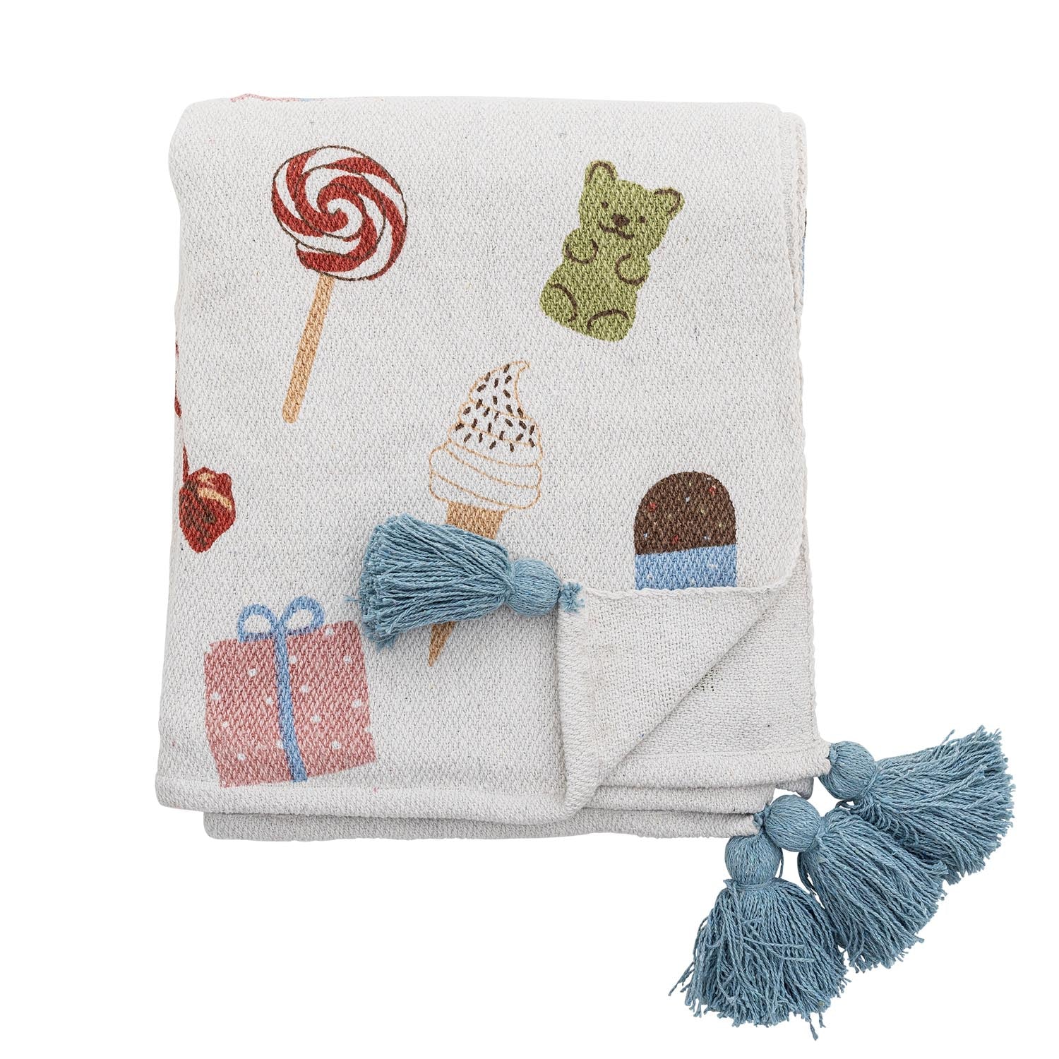 Die Sweets Decke von Bloomingville MINI aus recycelter Baumwolle besticht durch süsse Illustrationen und weiche Haptik.