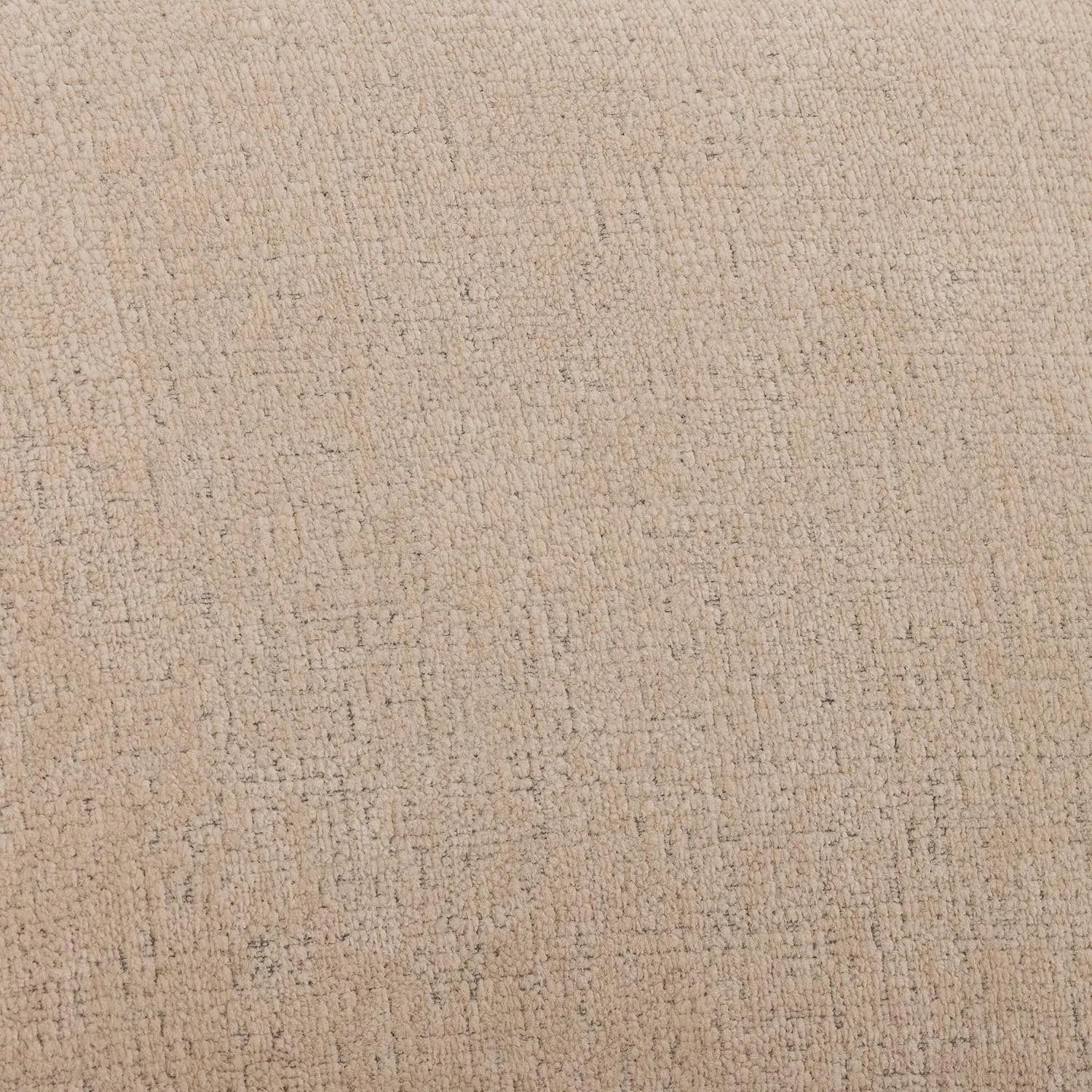 Der Cape Loungesessel von Bloomingville vereint skandinavisches Design mit Nachhaltigkeit, bezogen mit weichem, recyceltem Bouclé-Polyester.