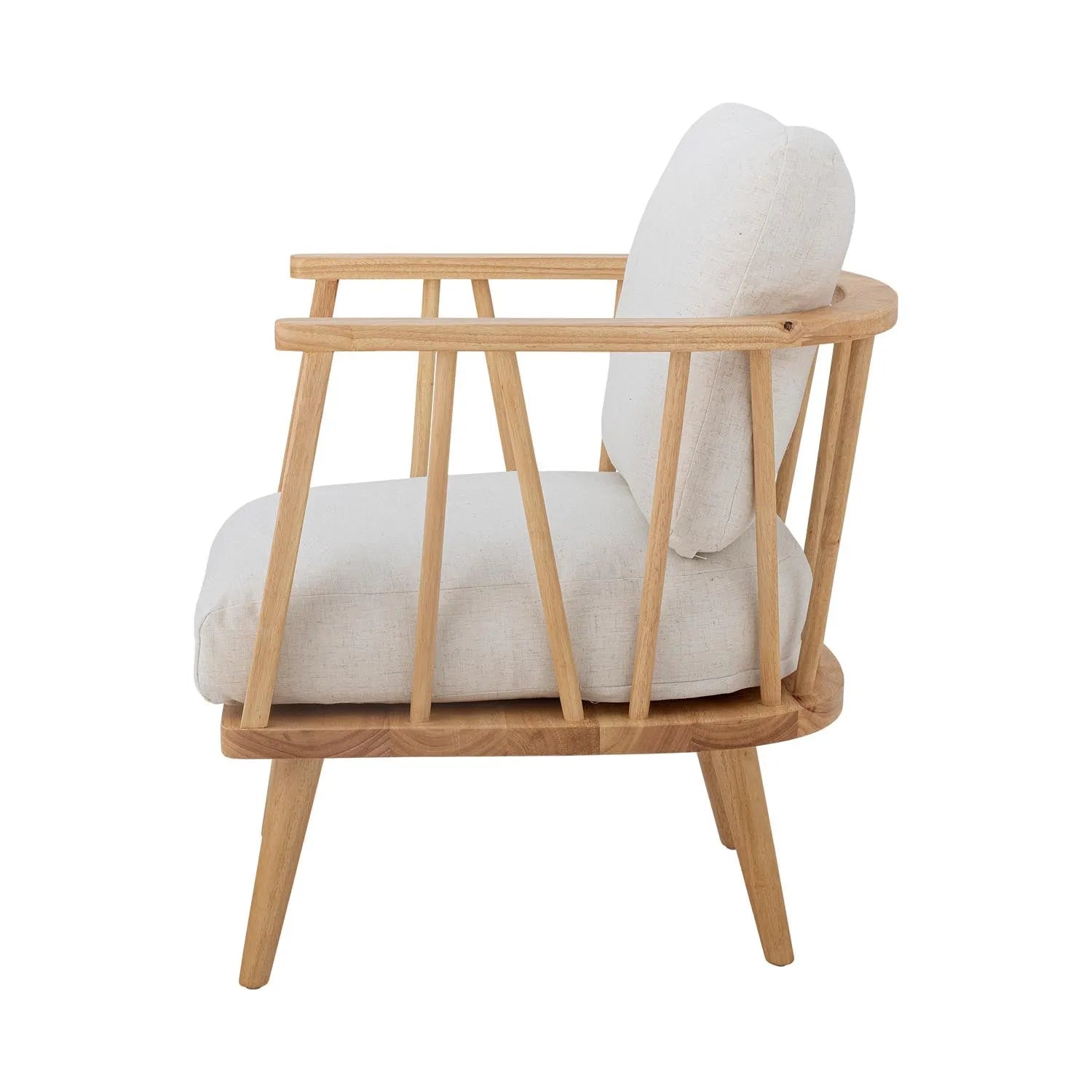 Eleganter Loungesessel aus nachhaltigem Gummibaumholz, bietet Komfort und Stil für jeden Raum.