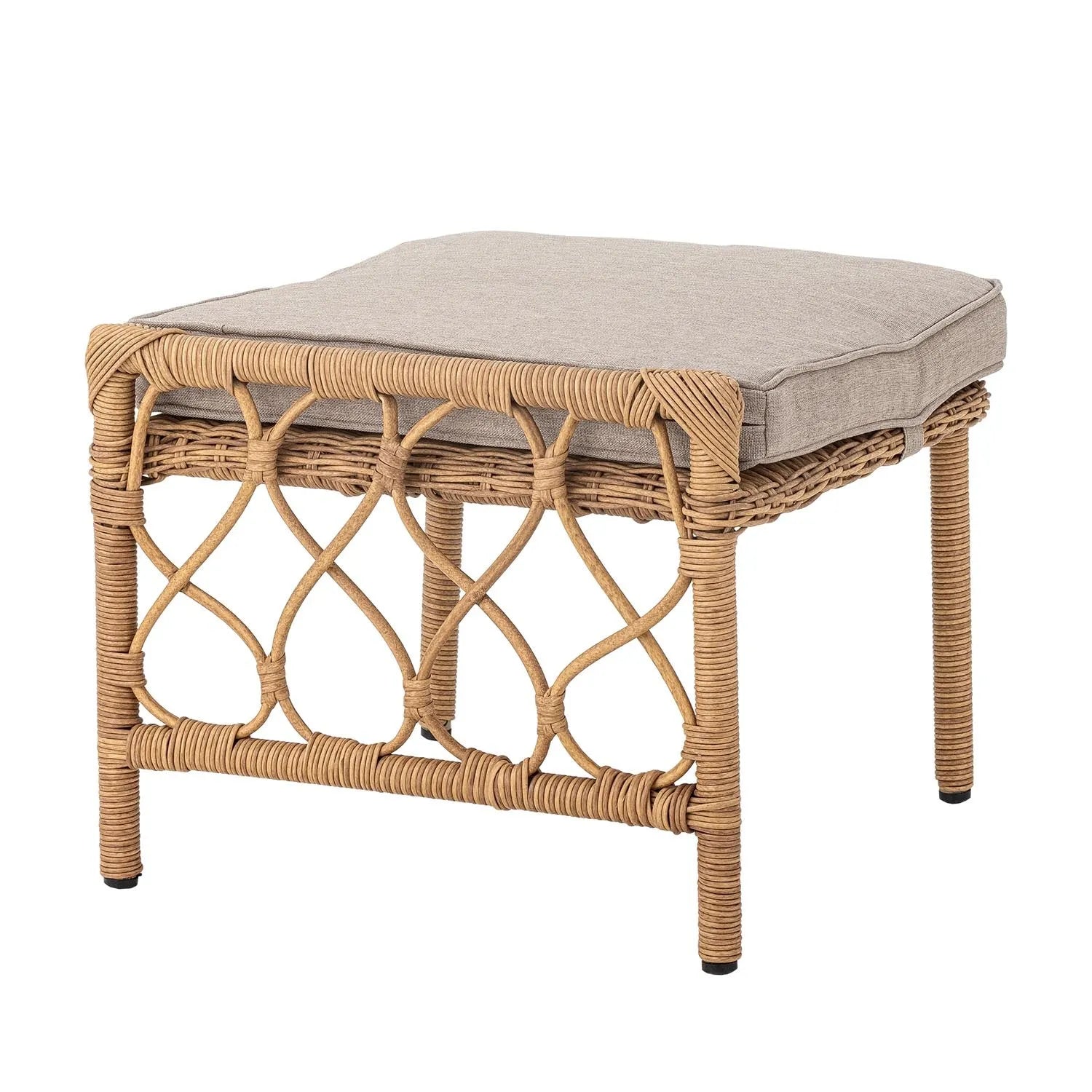 Der Belluce Loungesessel aus Polyrattan vereint modernes Design mit Funktionalität und ist ideal für drinnen und draußen.