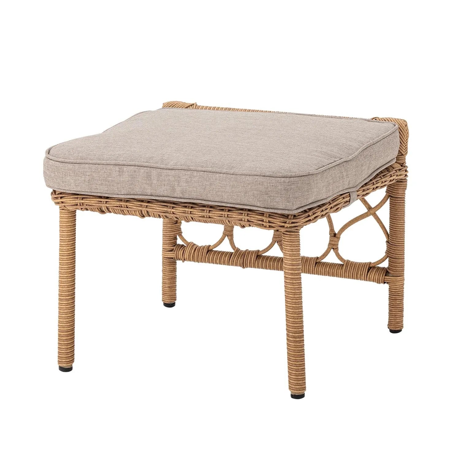 Der Belluce Loungesessel aus Polyrattan vereint modernes Design mit Funktionalität und ist ideal für drinnen und draußen.