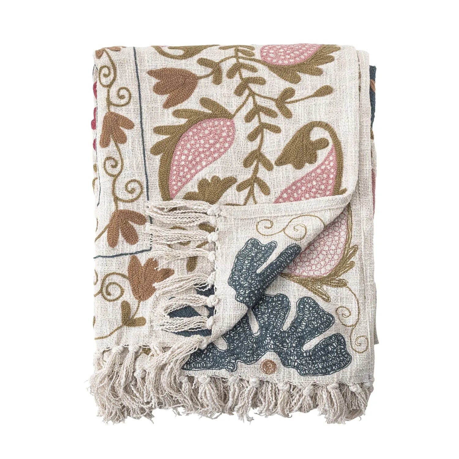 Die Ceva Decke von Bloomingville: Stilvolle Baumwolle in Rosa mit kunstvollem Stickdesign, zeitlose Eleganz und skandinavisches Flair.