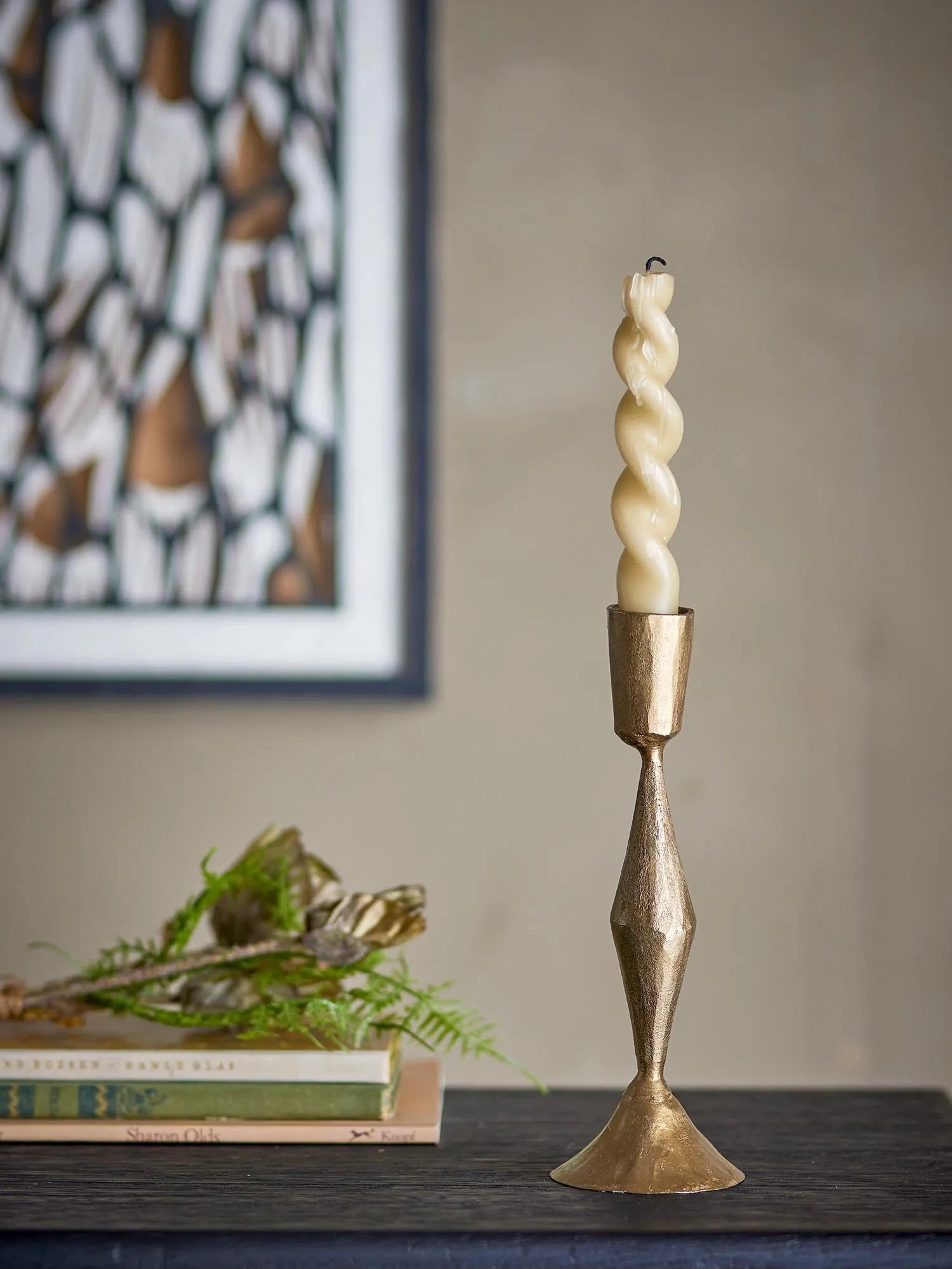 Felux Kerzenhalter, Gold, Metall in Gold präsentiert im Onlineshop von KAQTU Design AG. Kerzenständer ist von Bloomingville