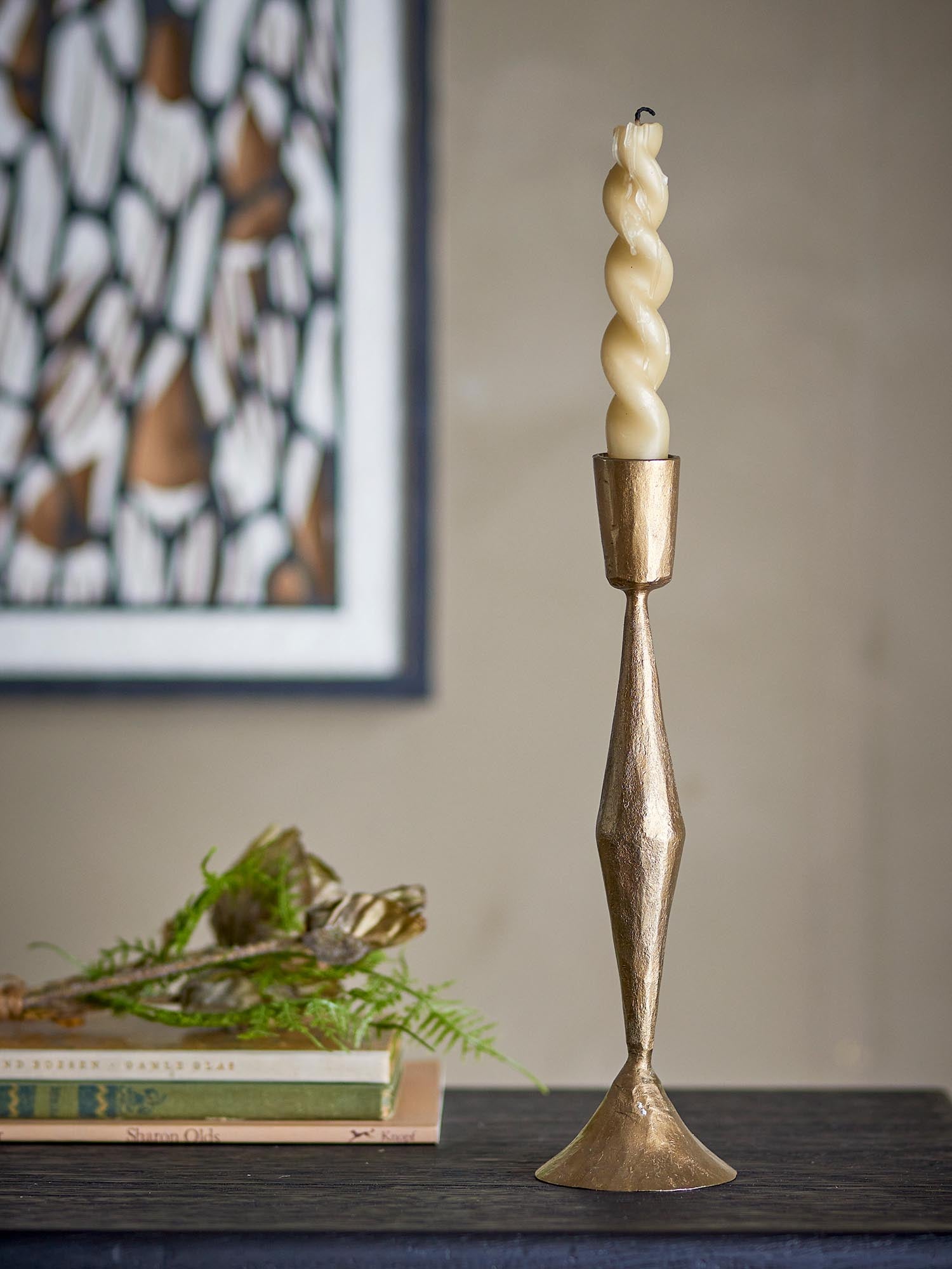 Felux Kerzenhalter, Gold, Metall in Gold präsentiert im Onlineshop von KAQTU Design AG. Kerzenständer ist von Bloomingville