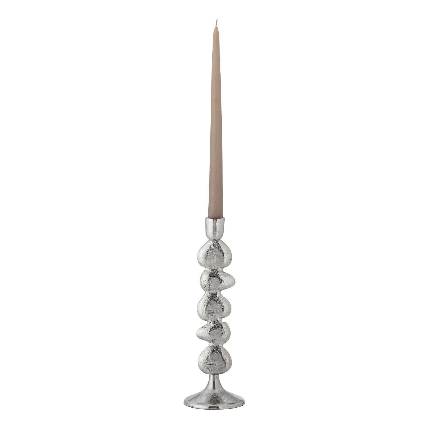 Metina Kerzenhalter, Silber, Aluminium in Silber präsentiert im Onlineshop von KAQTU Design AG. Kerzenständer ist von Bloomingville