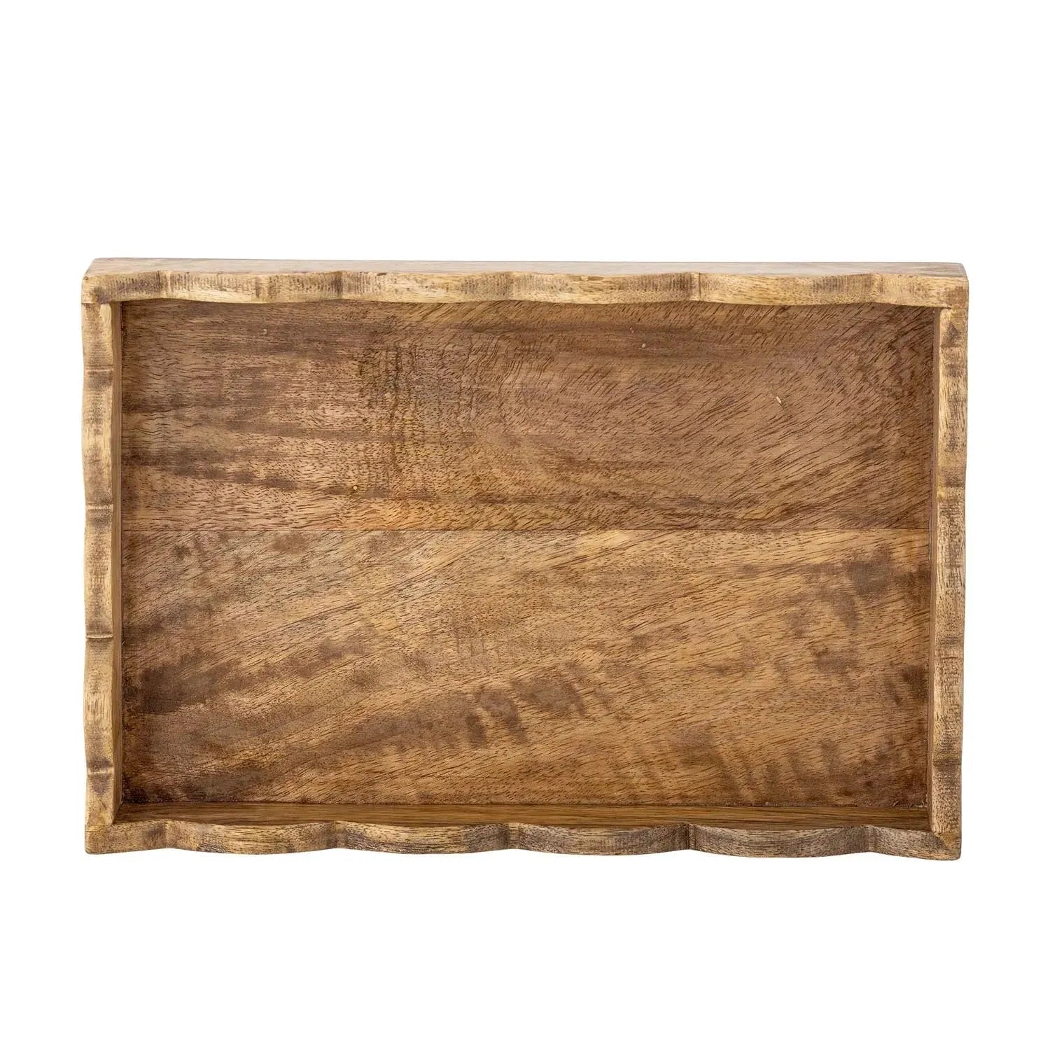 Elegantes Serviertablett aus FSC-zertifiziertem Mangoholz, das skandinavisches Design mit Funktionalität und Nachhaltigkeit vereint.
