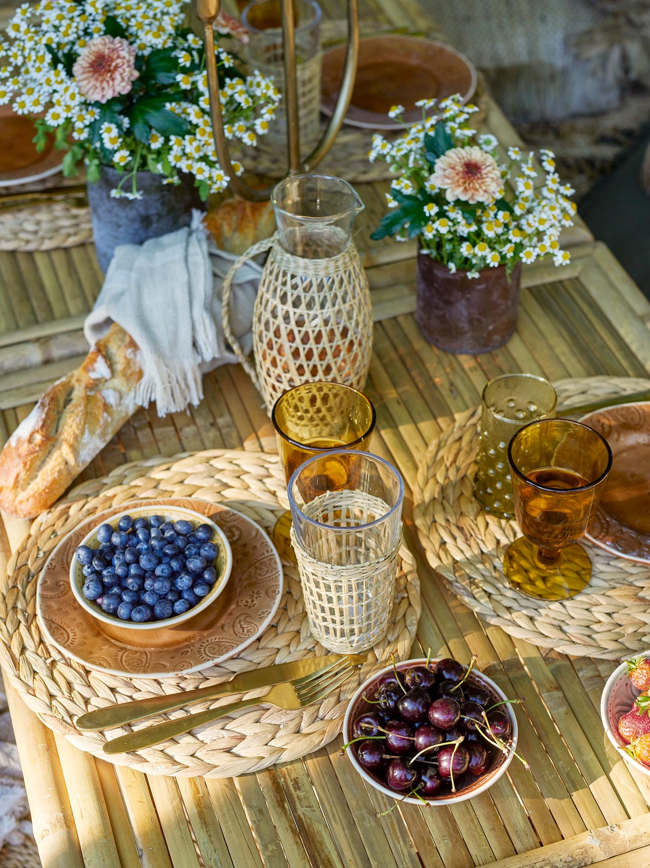 Ydun Platzdeckchen, Natur, Wasserhyazinthe in Nature präsentiert im Onlineshop von KAQTU Design AG. Haustierbedarf ist von Bloomingville