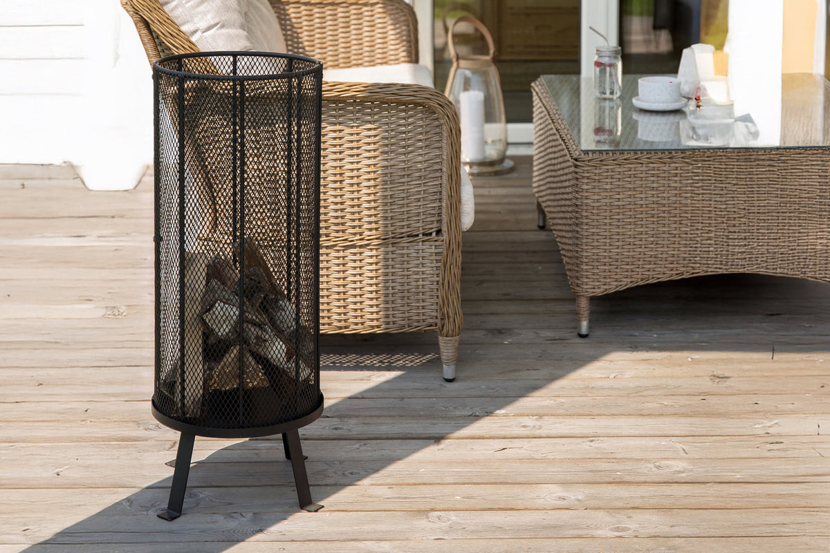Bastian Feuerkorb in Schwarz präsentiert im Onlineshop von KAQTU Design AG. Feuerschale ist von Venture Home