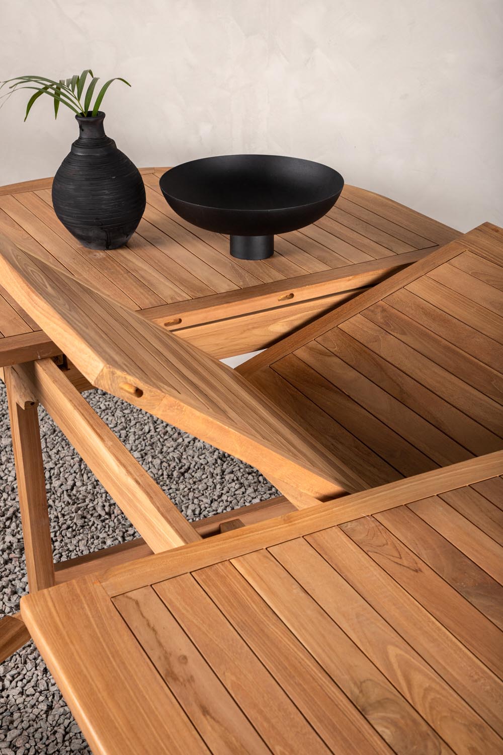 Tisch Kenya ausziehbar in Natur präsentiert im Onlineshop von KAQTU Design AG. Gartentisch ist von Venture Home