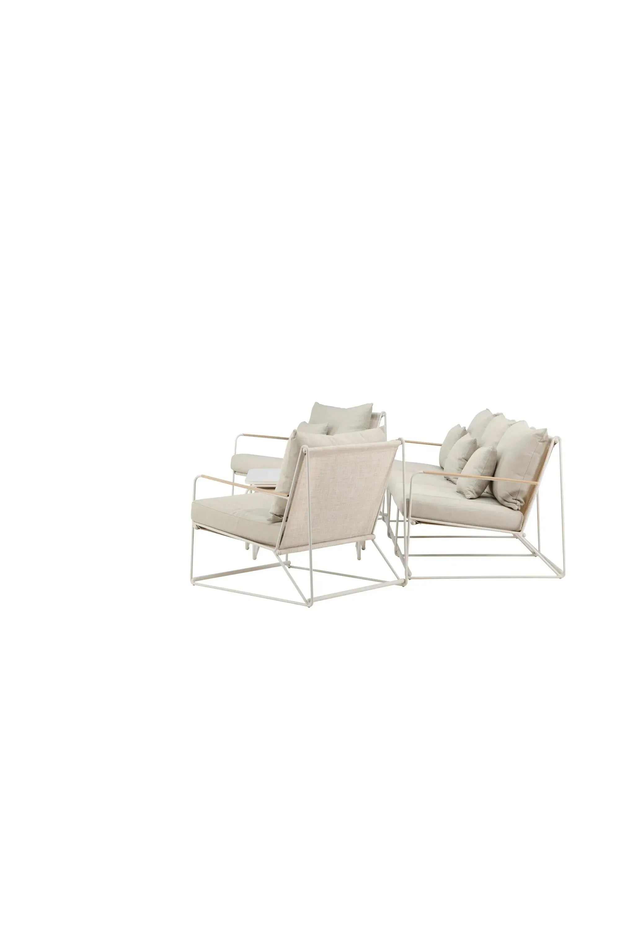 Das Palazzo Sofa Set von Venture Home kombiniert stilvolles Design mit Komfort, perfekt für zeitgemäße und einladende Wohnbereiche.