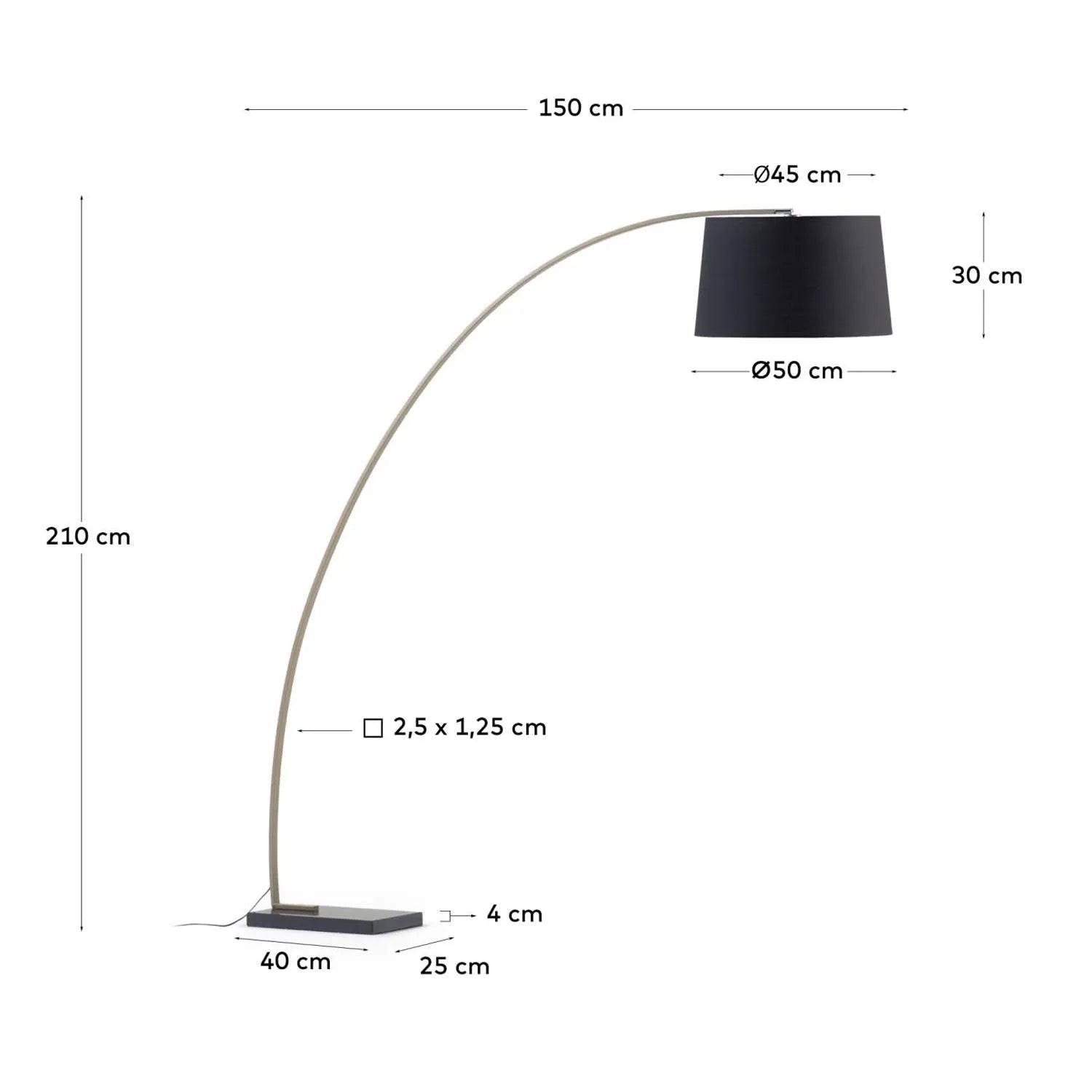 Juhe Stehlampe: Goldener Glanz auf edlem schwarzem Marmorsockel.