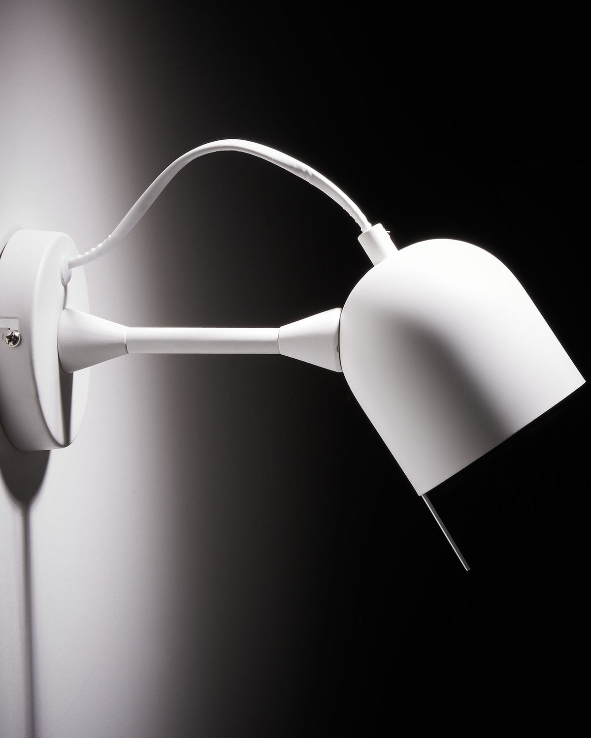 Lucilla Wandleuchte, weiss in Weiss präsentiert im Onlineshop von KAQTU Design AG. Wandleuchte ist von Kave Home
