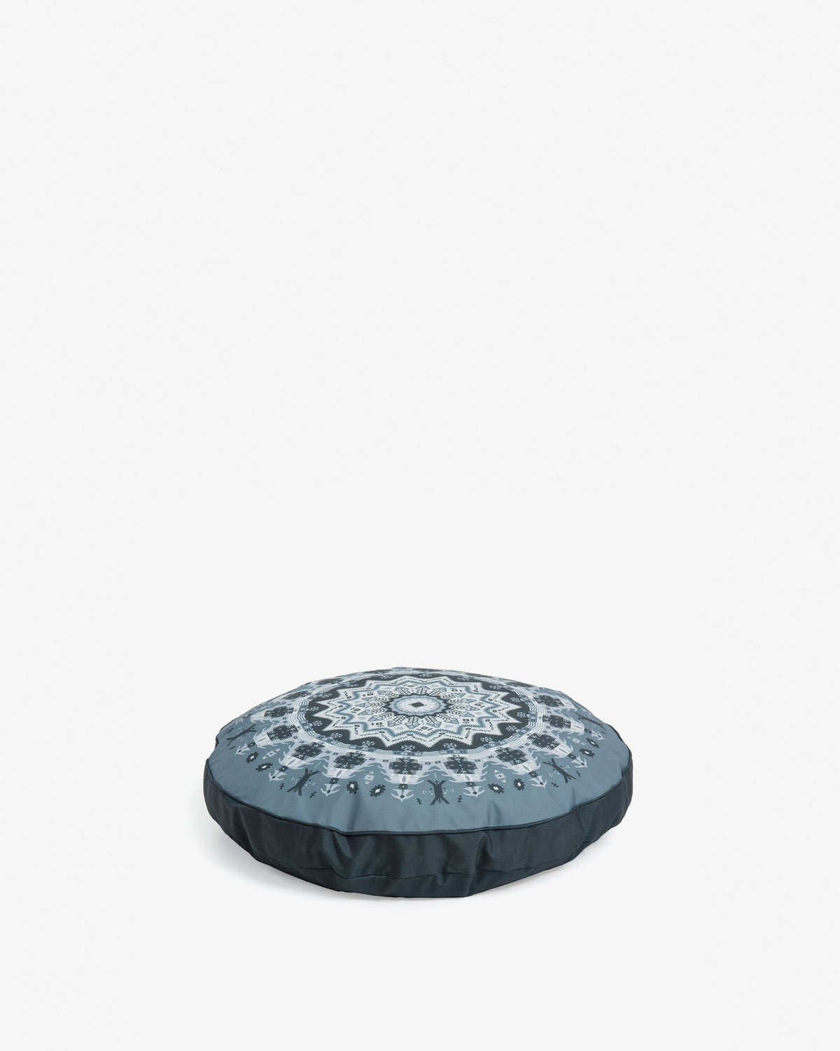 Ashleen pouf grau in Blau präsentiert im Onlineshop von KAQTU Design AG. Pouf ist von Kave Home
