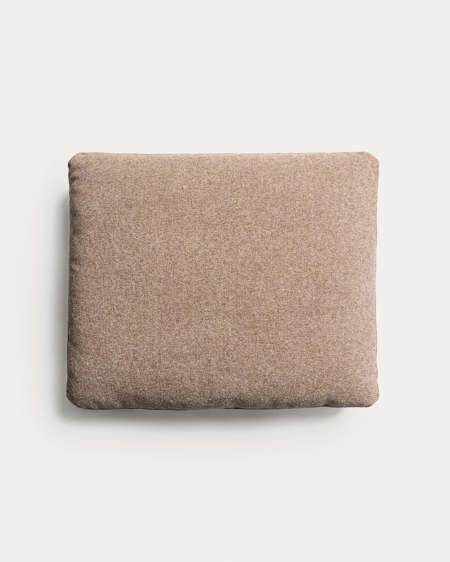 Kissen Blok in brauner Chenille, 50 x 60 cm in Taupe präsentiert im Onlineshop von KAQTU Design AG. Deko Kissen ist von Kave Home