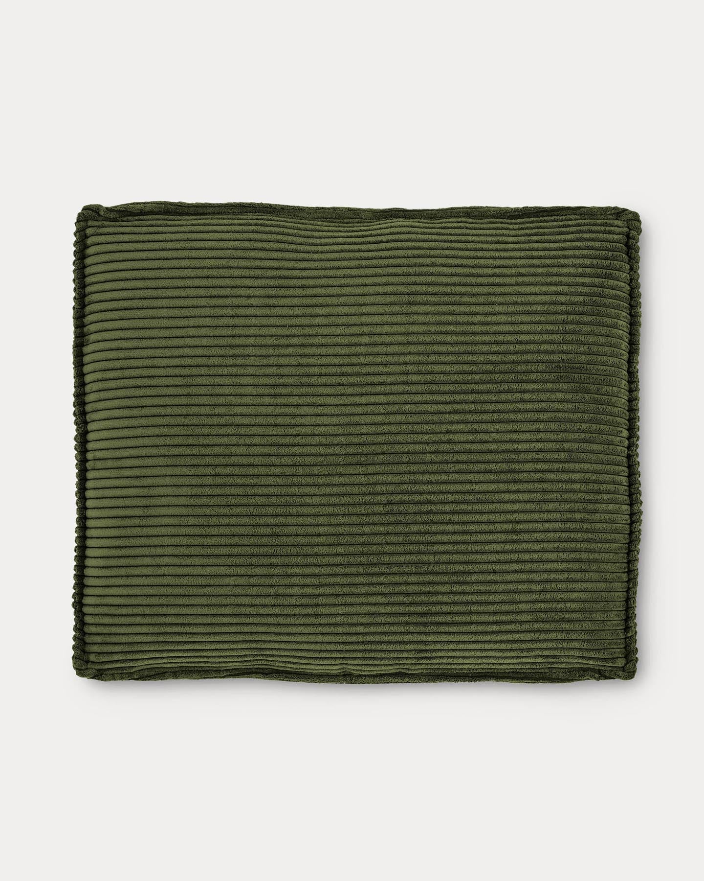 Kissen Blok, schwer entflammbar mit dickem Cord in Grün, 50 x 60 cm in Grün präsentiert im Onlineshop von KAQTU Design AG. Deko Kissen ist von Kave Home