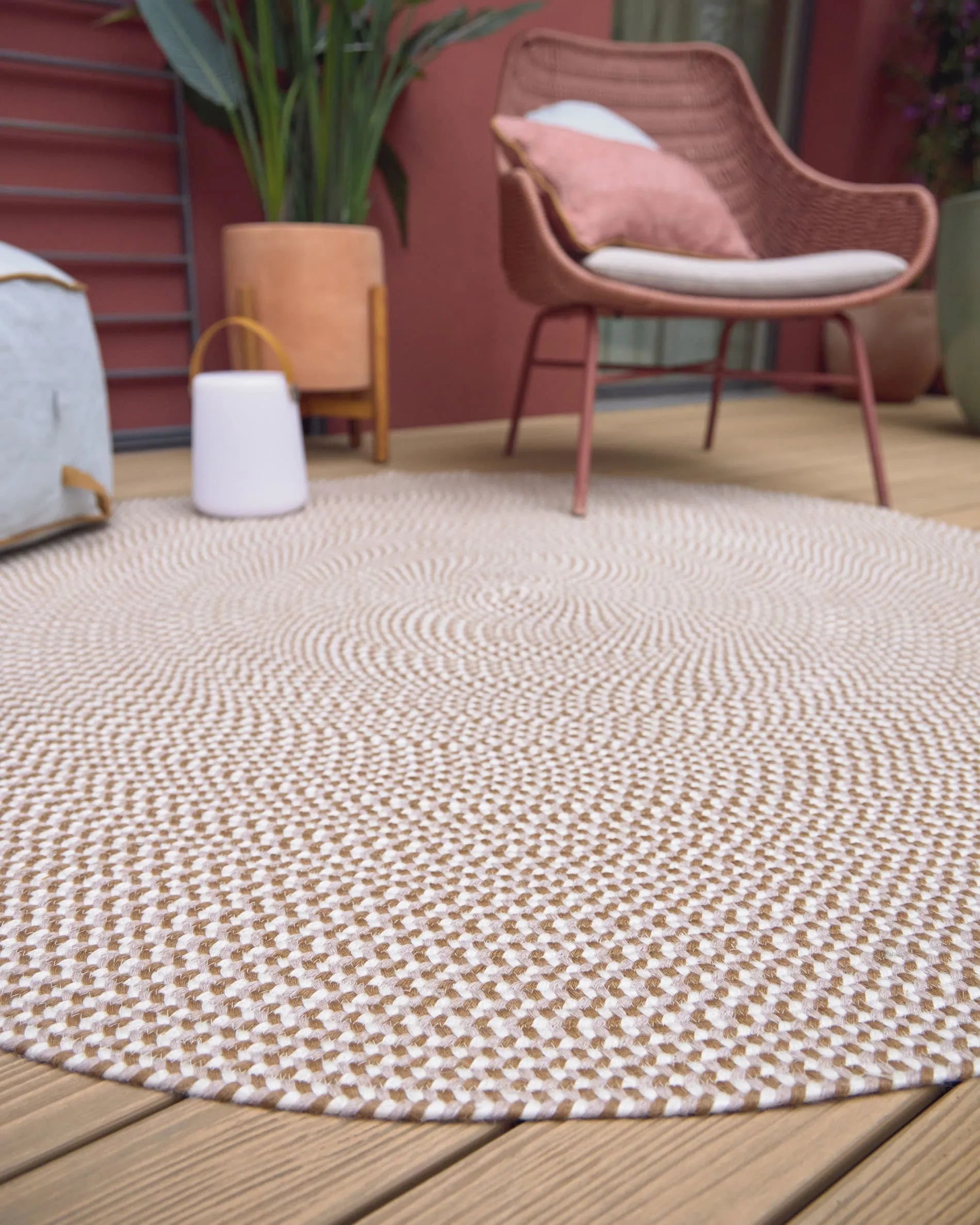Runder Teppich Rodhe, Ø 150 cm, beige, aus 100% recyceltem PET, umweltfreundlich, modern und ideal für jedes Zuhause.