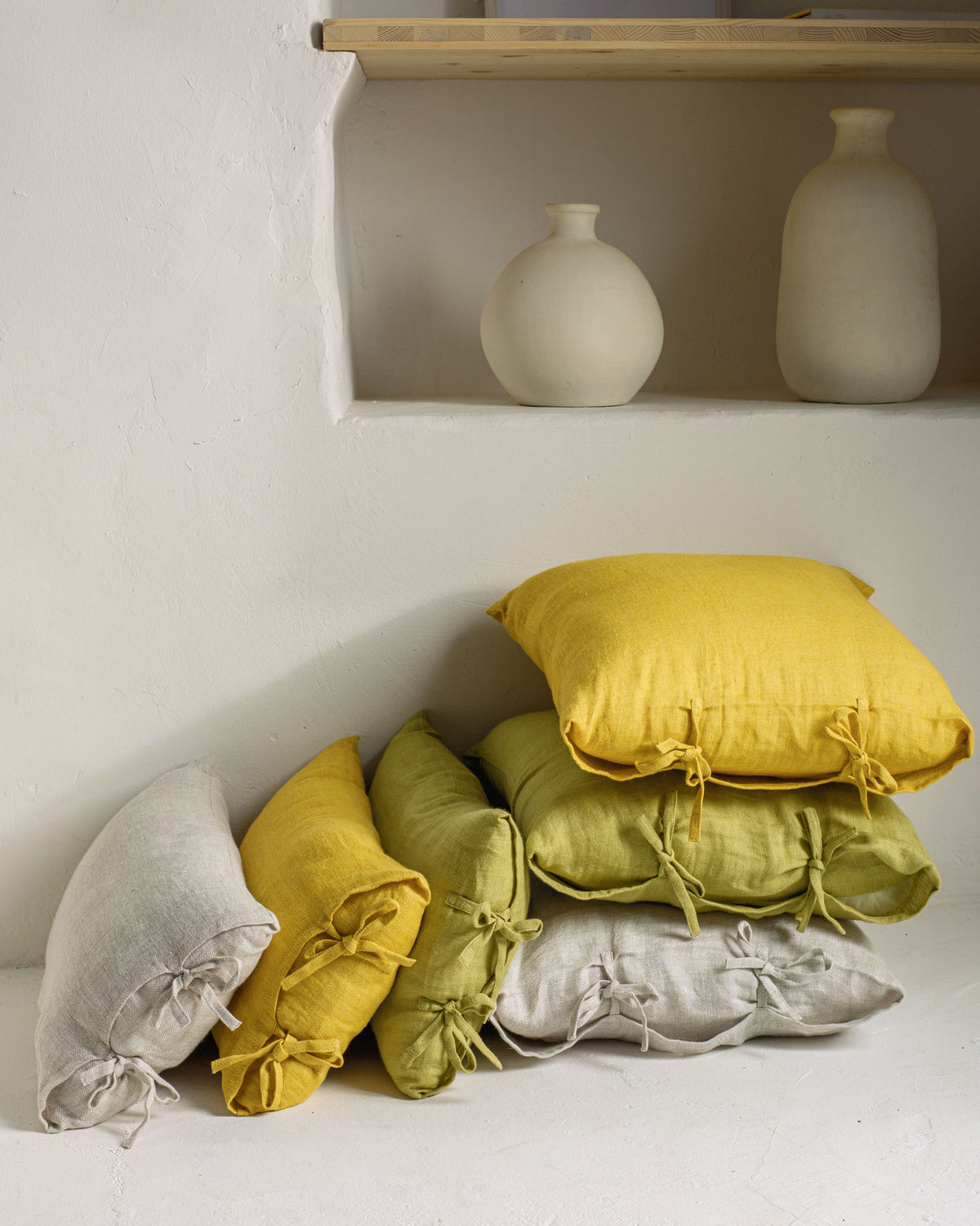 Tazu Kissenbezug 100% Leinen in grün 30 x 50 cm in  präsentiert im Onlineshop von KAQTU Design AG. Deko Kissenbezug ist von Kave Home