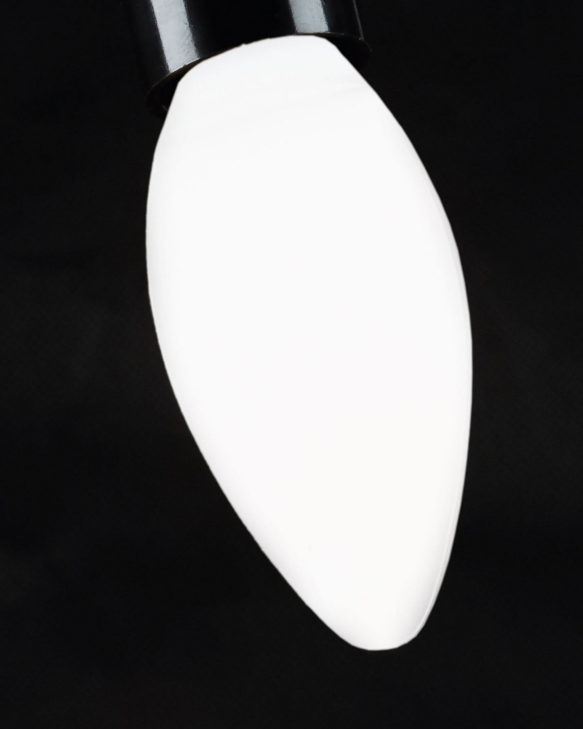 Bulb LED Glühbirne E14 4W 35 mm warmes Licht in Weiss präsentiert im Onlineshop von KAQTU Design AG. Leuchtmittel ist von Kave Home