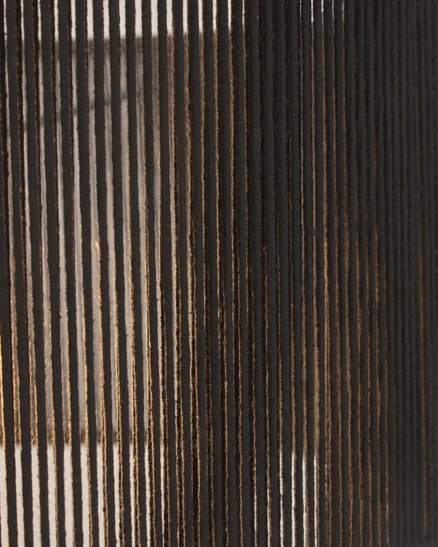 Eleganter, schwarzer Baumwoll-Lampenschirm (Ø 47 cm) von Kave Home, ideal für stilvolle, nachhaltige Raumgestaltung.