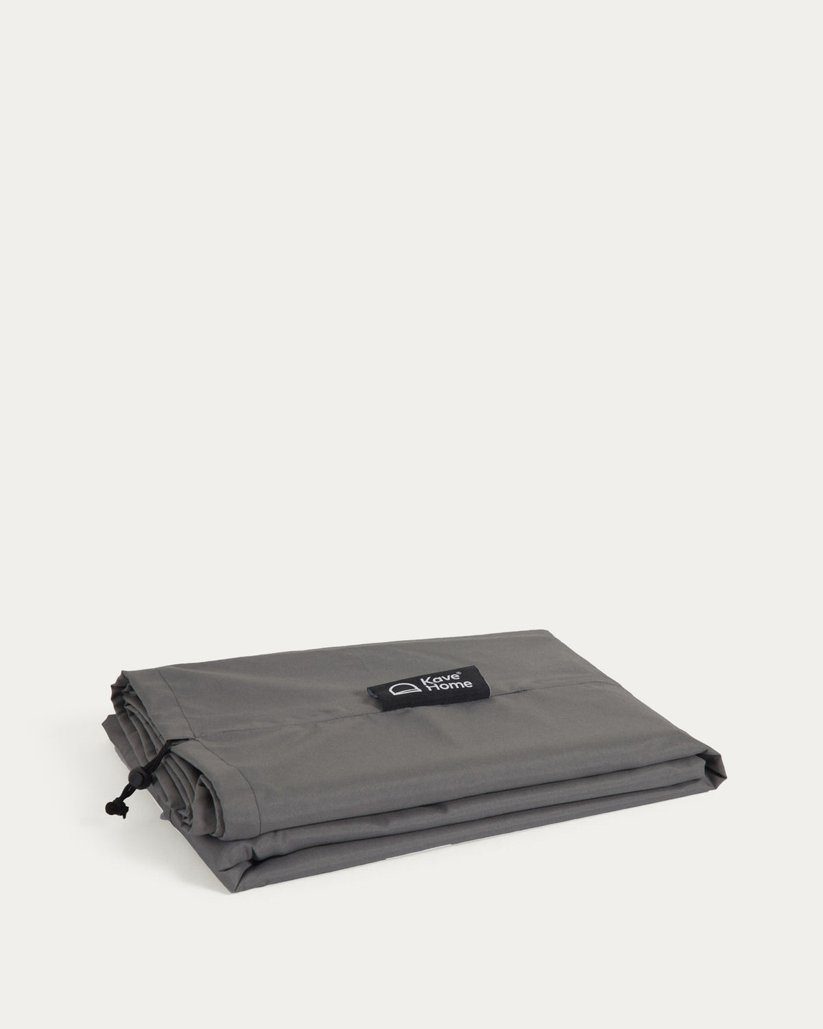 Iria Schutzhülle für Outdoor-Möbel max. 170 x 110 cm in Grau präsentiert im Onlineshop von KAQTU Design AG. Outdoor-Accessoire ist von Kave Home