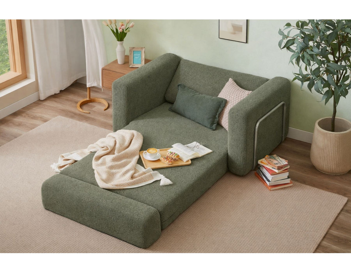 Grünes 1-Sitzer Schlafsofa aus Bouclé-Stoff von Hanah Home, kompakte Form mit Armlehnen und Rollverpackung, Sitzhöhe 35 cm.