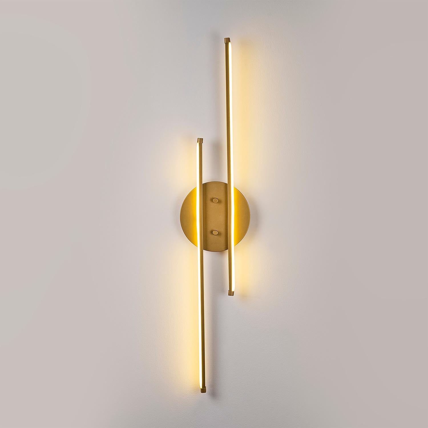 Umut - 13298 in Gold präsentiert im Onlineshop von KAQTU Design AG. Wandleuchte ist von Opviq
